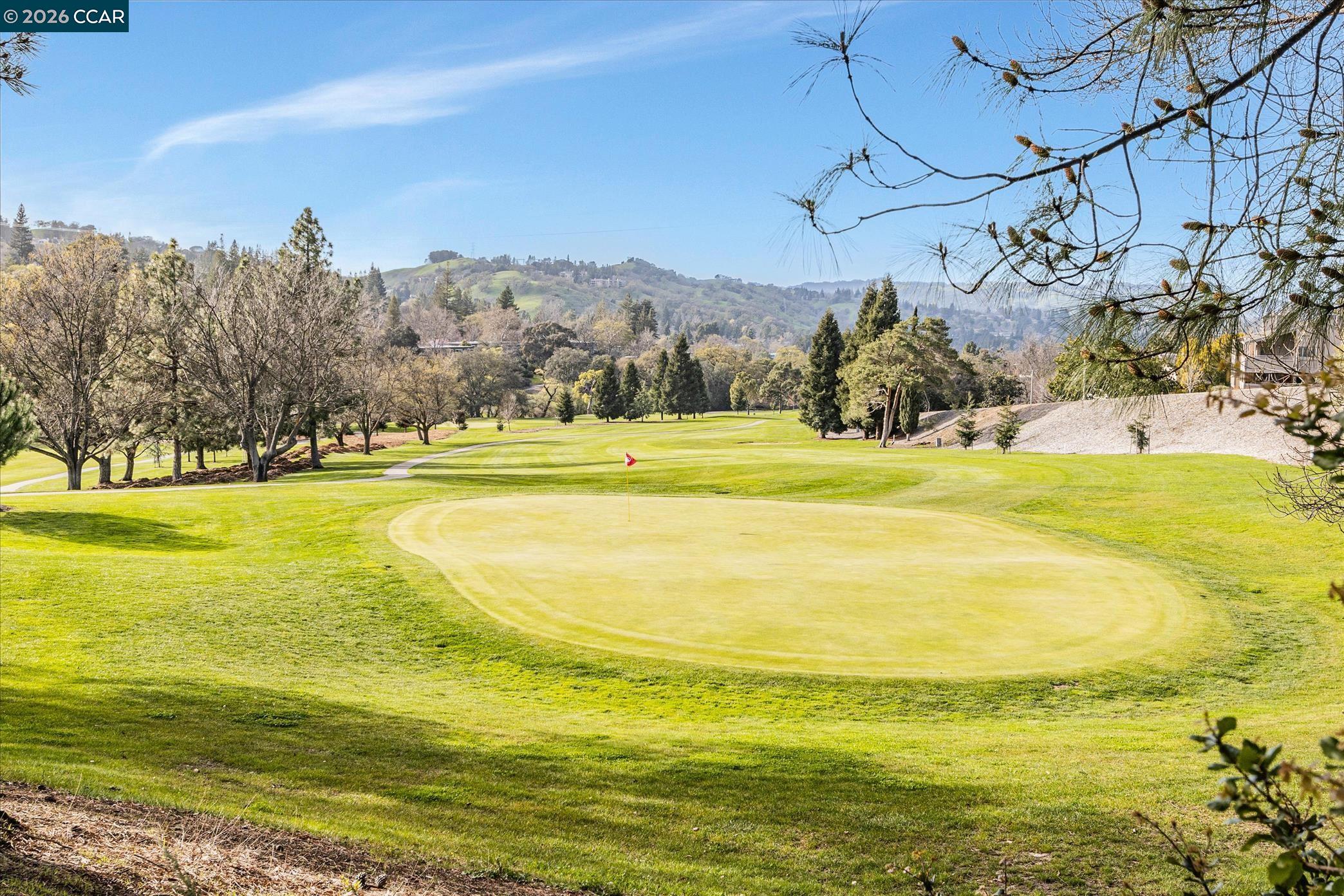 Photo #32: 41129302 Listing: Photo #32