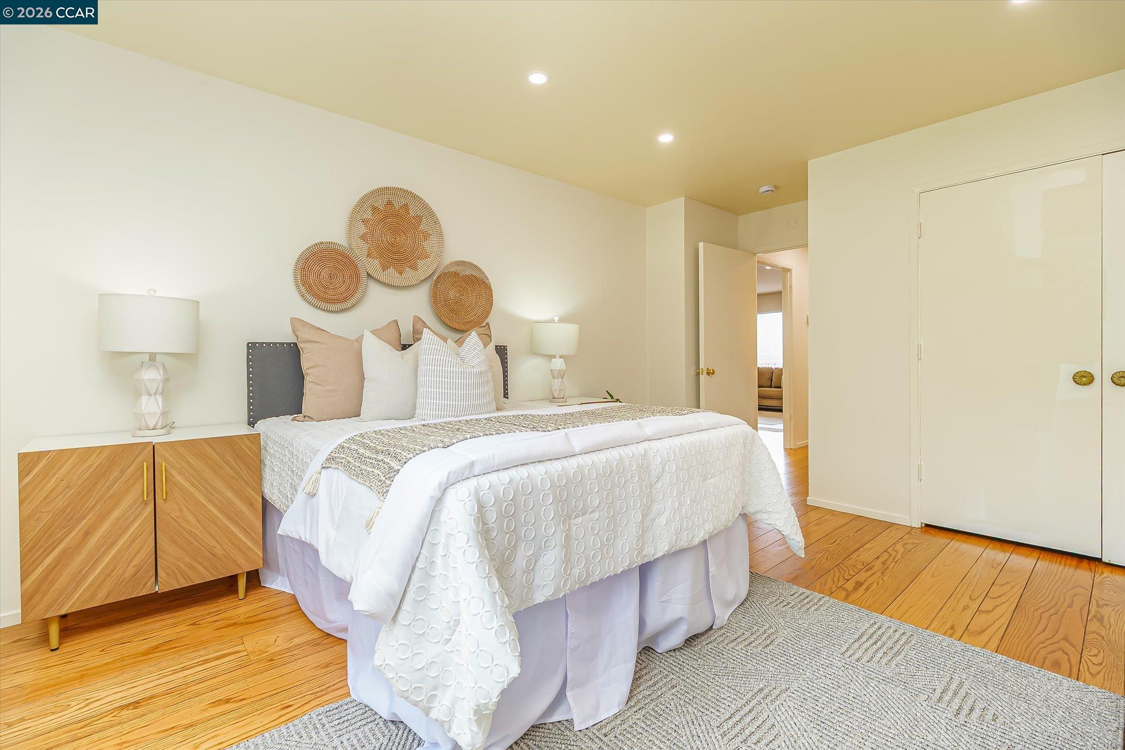 Detail Gallery Image 20 of 28 For 315 Forbes Ave, San Rafael,  CA 94901 - 2 Beds | 2 Baths