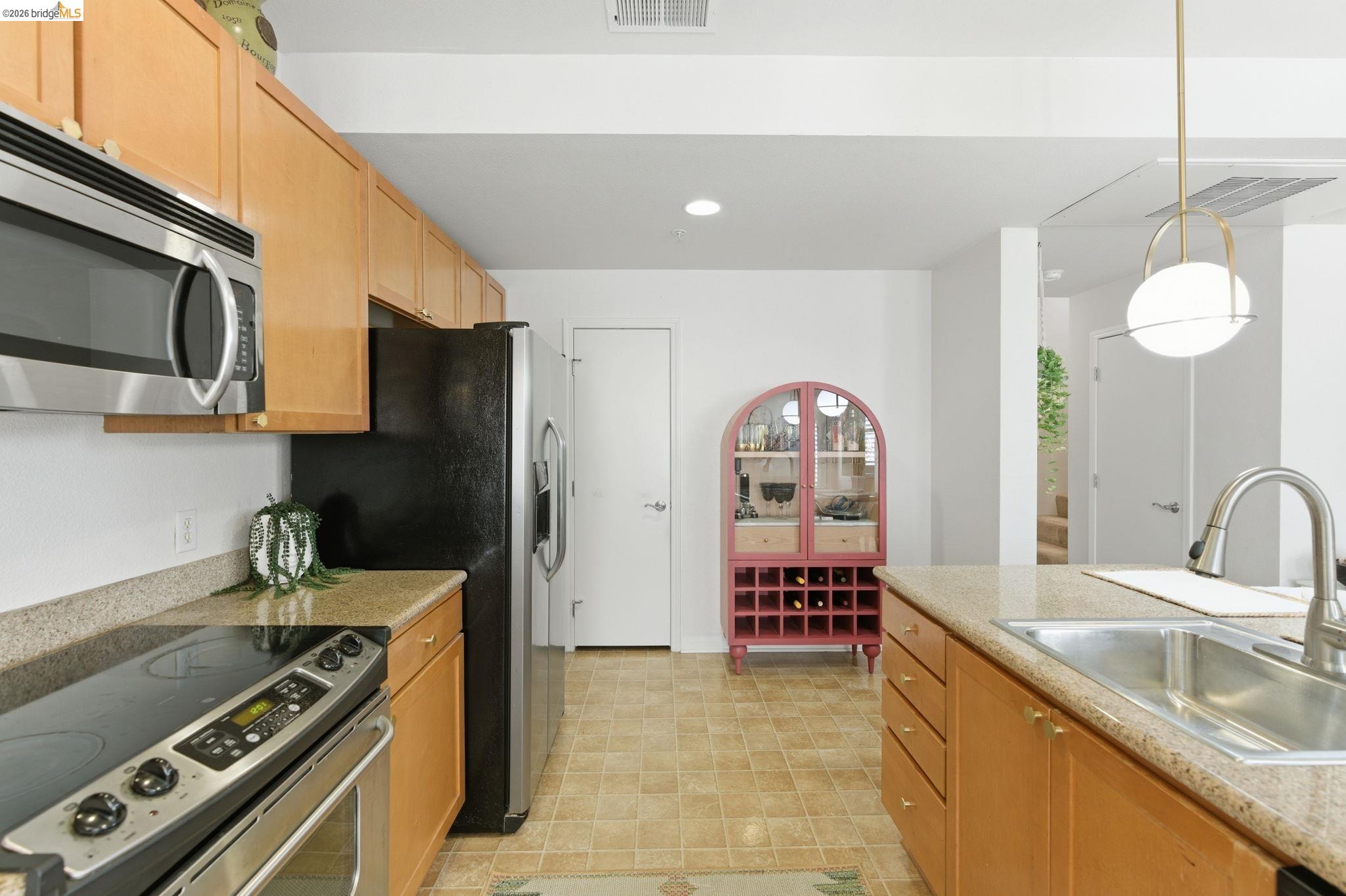 Photo #12: 41129307 Listing: Photo #12