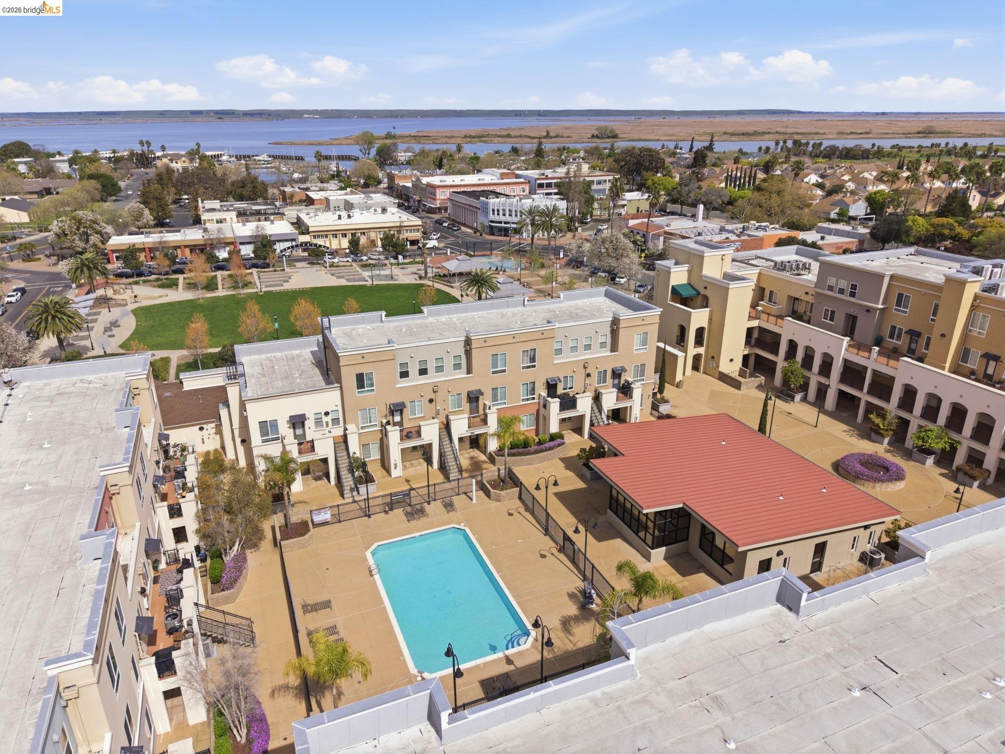 Photo #41: 41129307 Listing: Photo #41