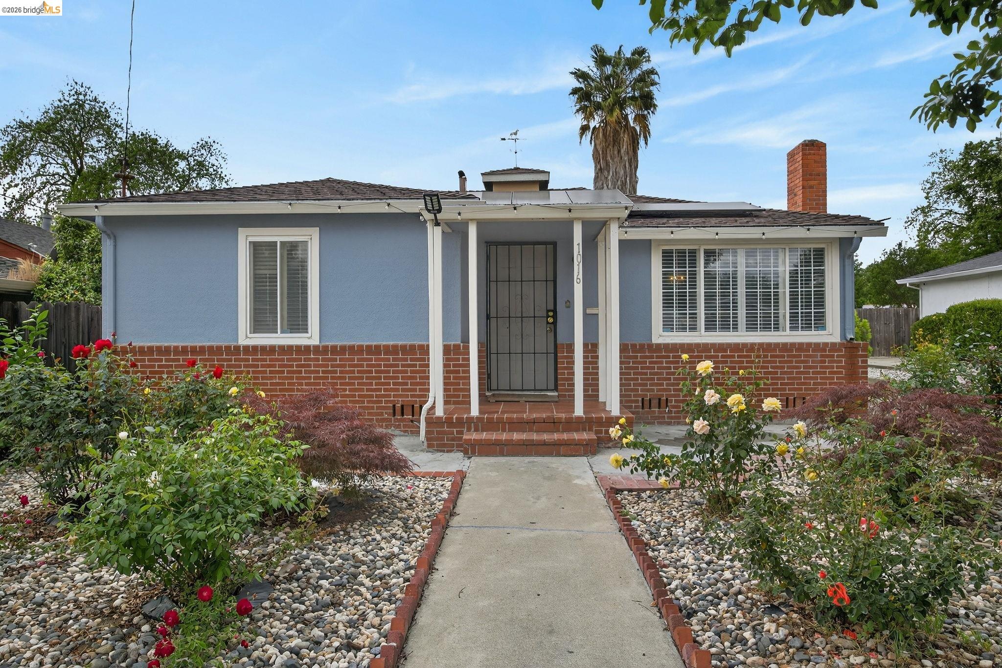 Detail Gallery Image 3 of 60 For 1016 C St, Antioch,  CA 94509 - 3 Beds | 2 Baths