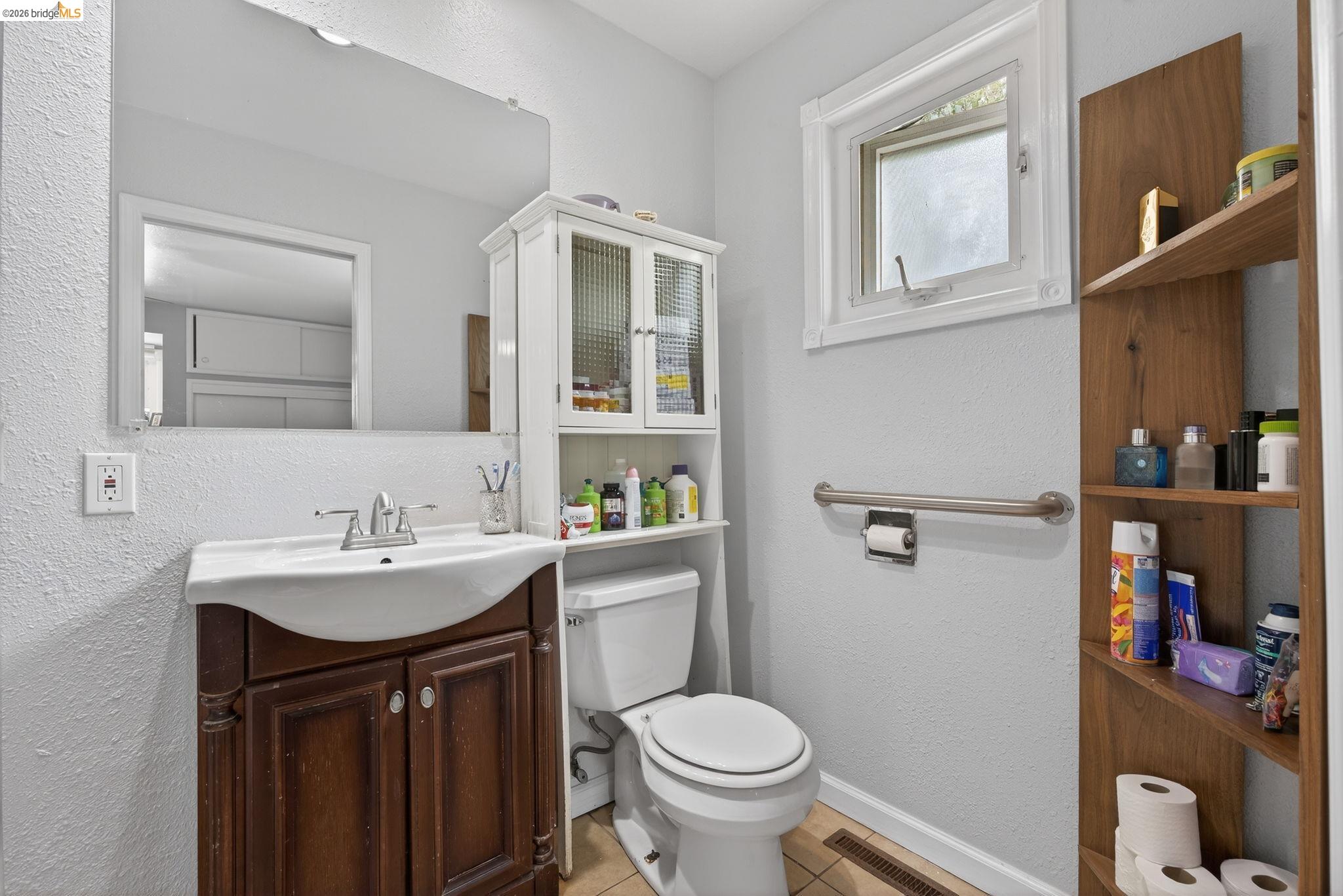 Detail Gallery Image 29 of 60 For 1016 C St, Antioch,  CA 94509 - 3 Beds | 2 Baths