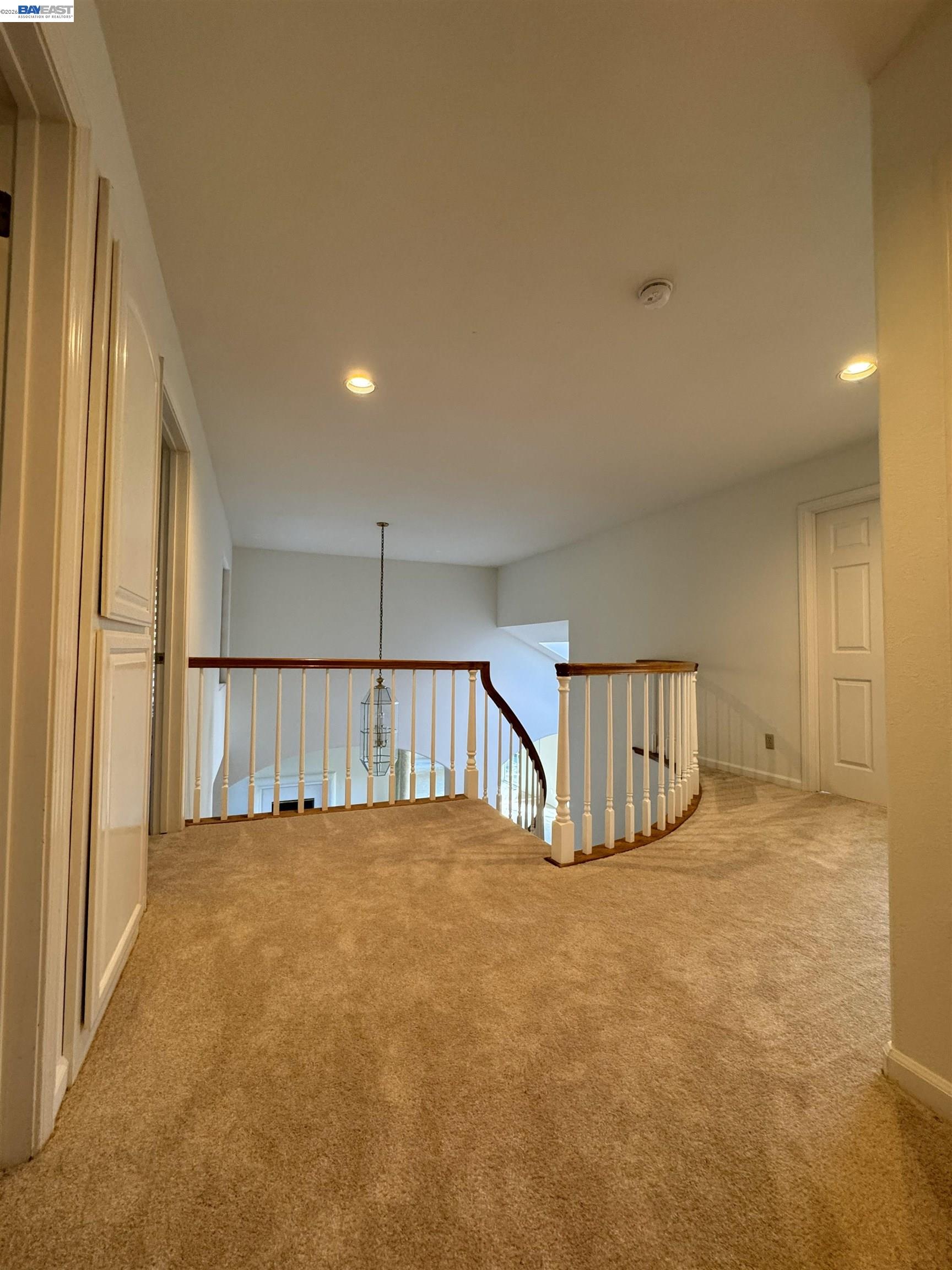 Detail Gallery Image 12 of 22 For 1295 Whispering Oaks Pl, Danville,  CA 94506 - 4 Beds | 3 Baths