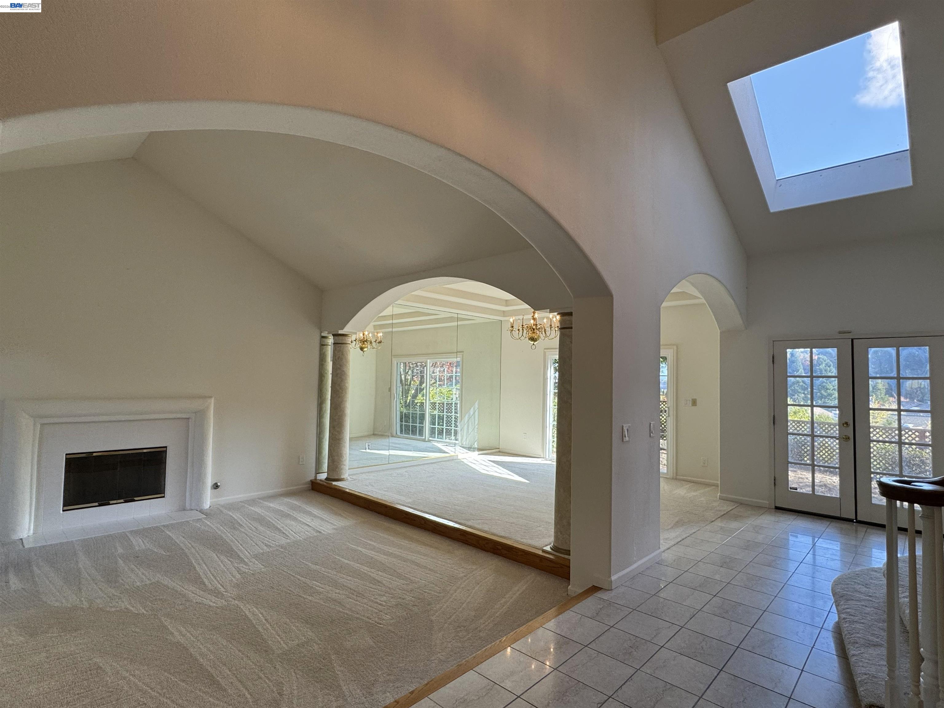 Detail Gallery Image 4 of 22 For 1295 Whispering Oaks Pl, Danville,  CA 94506 - 4 Beds | 3 Baths
