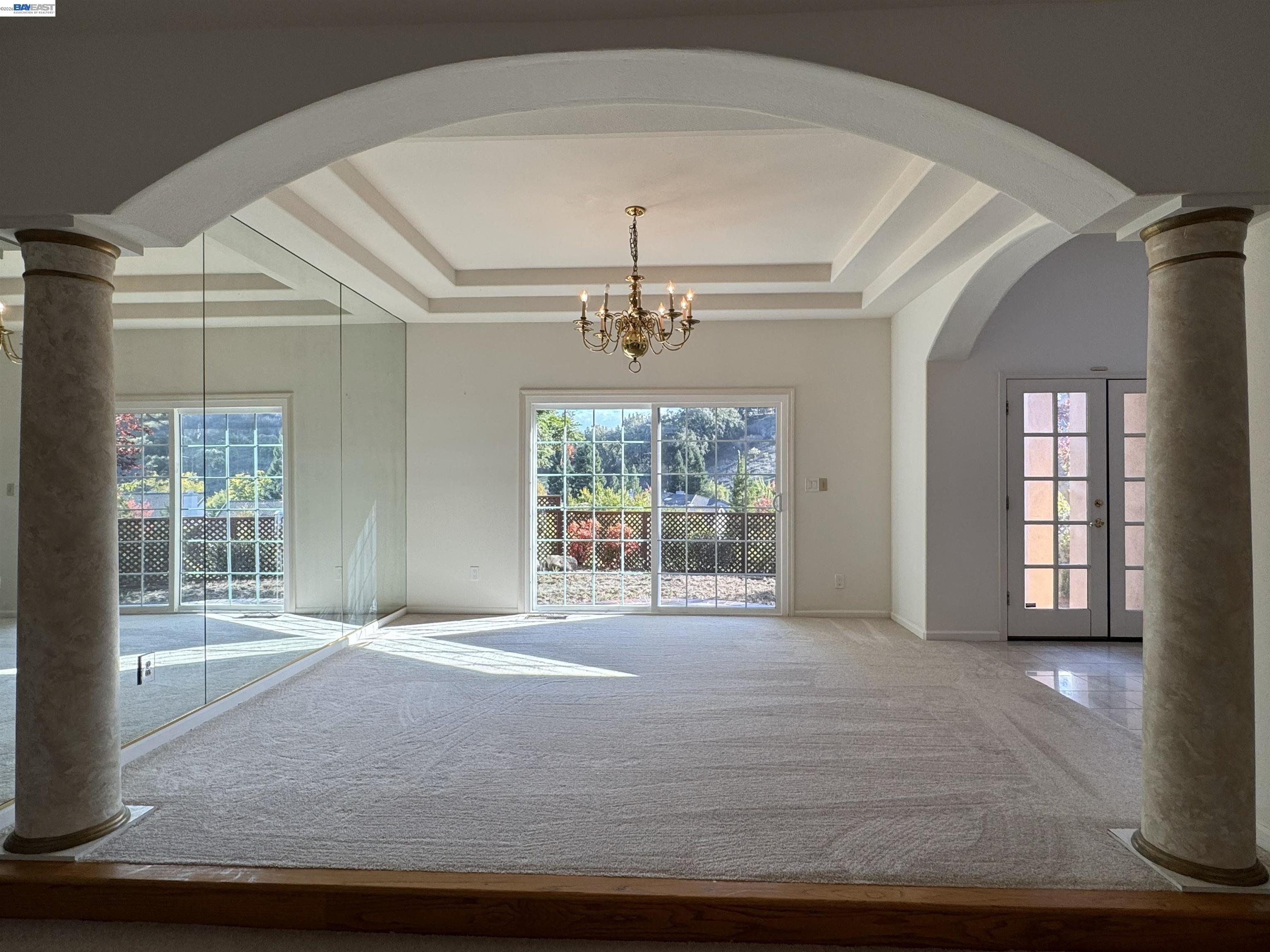 Detail Gallery Image 6 of 22 For 1295 Whispering Oaks Pl, Danville,  CA 94506 - 4 Beds | 3 Baths