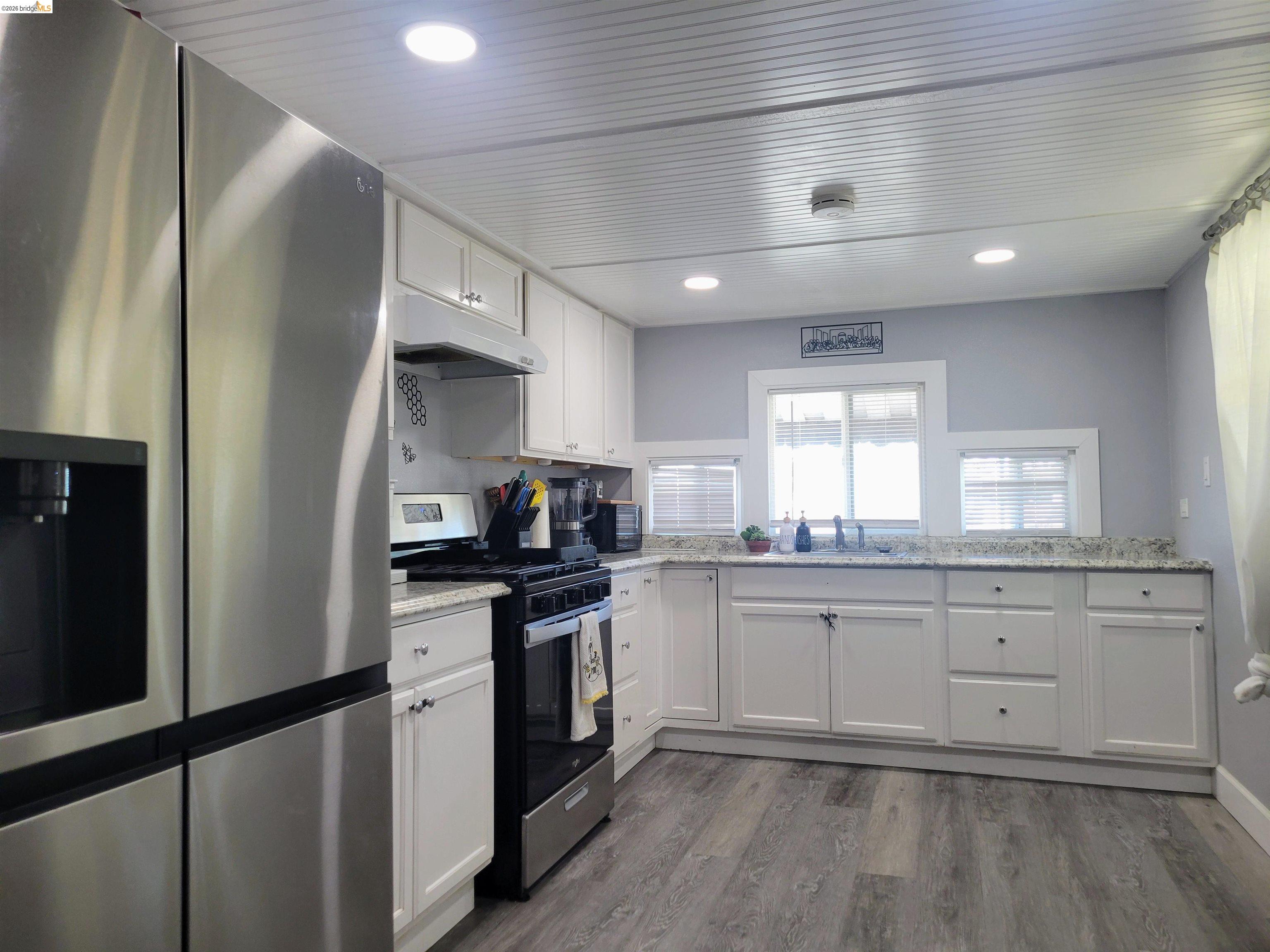 Detail Gallery Image 3 of 5 For 4400 Gateway Rd. #38,  Bethel Island,  CA 94511 - 2 Beds | 1 Baths