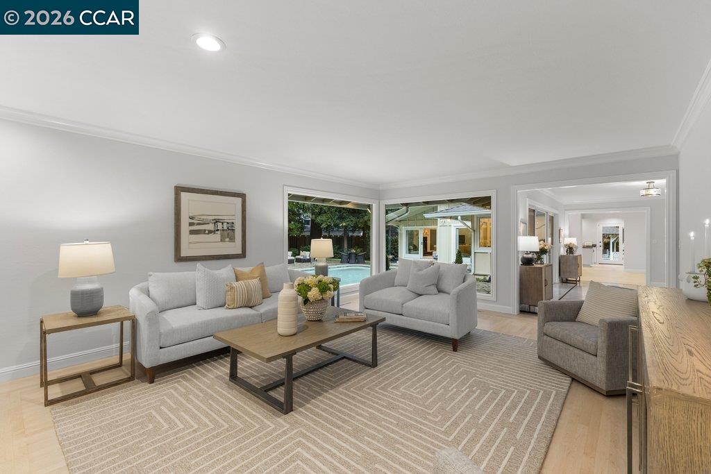 Detail Gallery Image 14 of 59 For 118 Alvern Court, Alamo,  CA 94507 - 4 Beds | 4 Baths