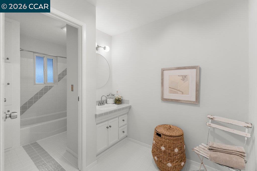 Detail Gallery Image 47 of 59 For 118 Alvern Court, Alamo,  CA 94507 - 4 Beds | 4 Baths