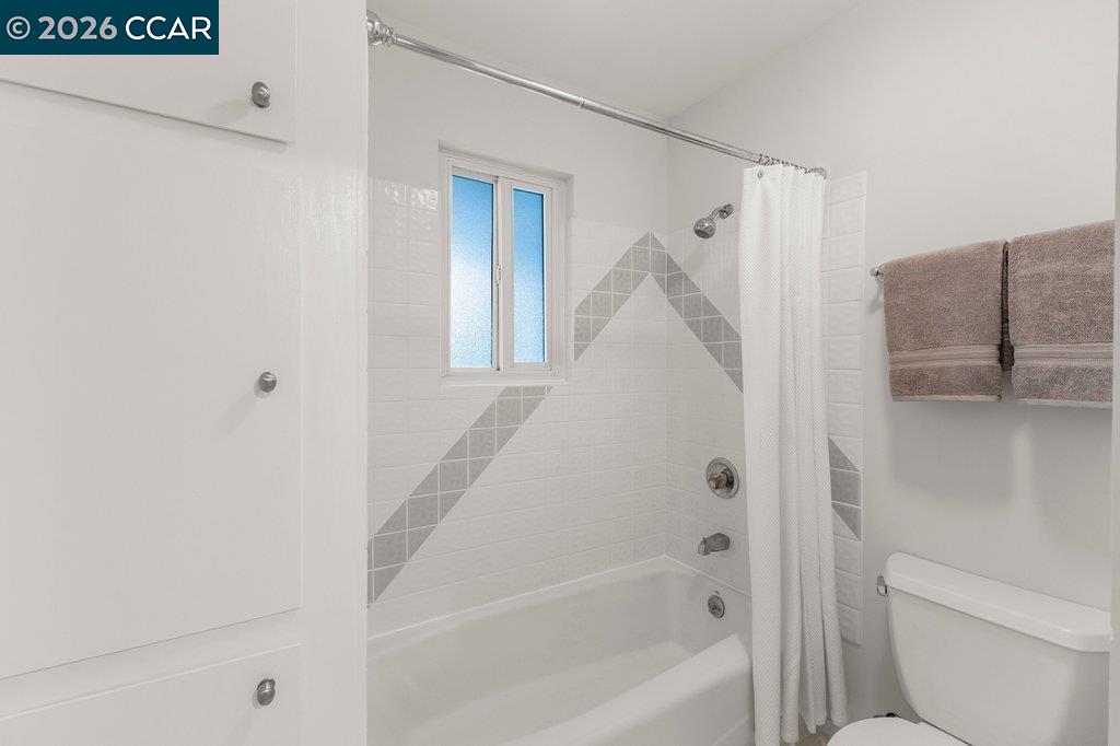 Detail Gallery Image 48 of 59 For 118 Alvern Court, Alamo,  CA 94507 - 4 Beds | 4 Baths