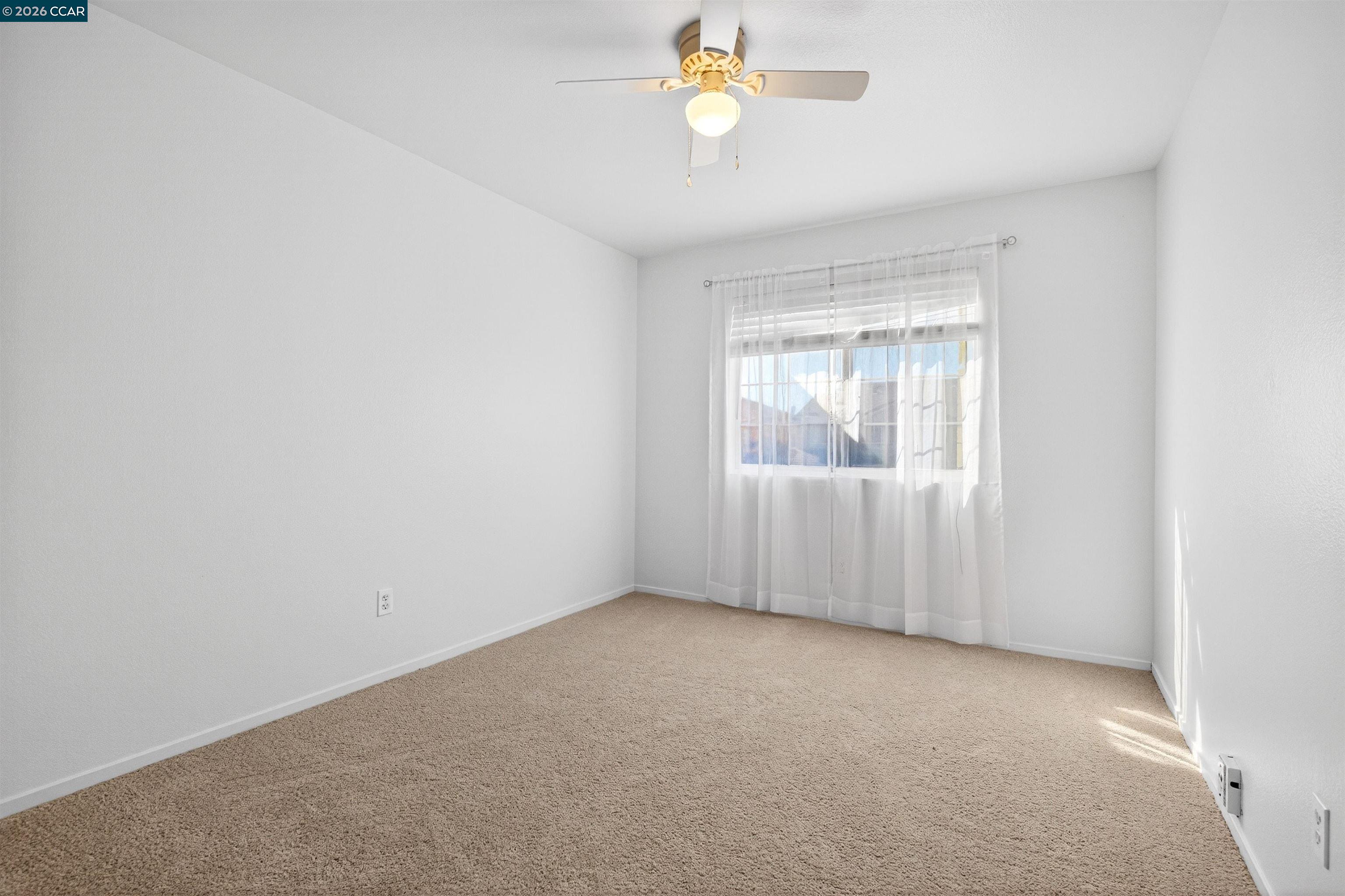 Detail Gallery Image 24 of 28 For 1758 Nandina Ct, Antioch,  CA 94531 - 3 Beds | 2/1 Baths