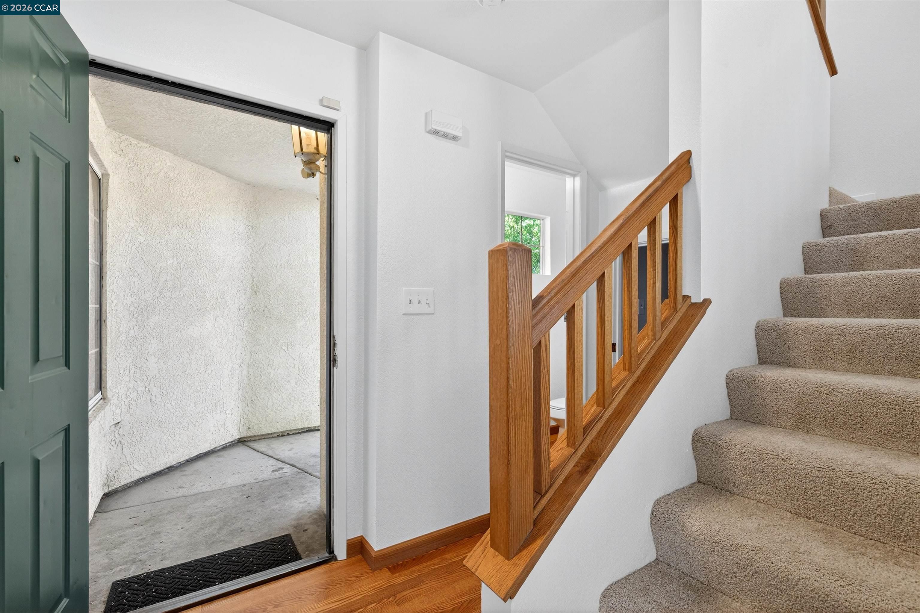 Detail Gallery Image 6 of 28 For 1758 Nandina Ct, Antioch,  CA 94531 - 3 Beds | 2/1 Baths