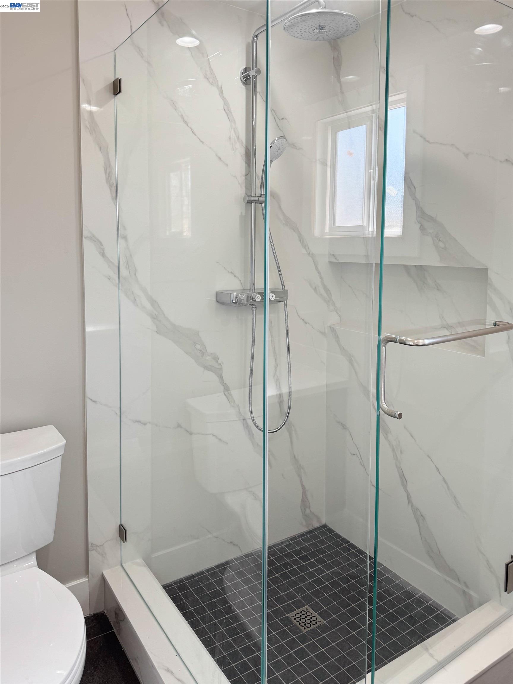 Detail Gallery Image 16 of 20 For 2071 Seacliff, Milpitas,  CA 95035 - 4 Beds | 2 Baths