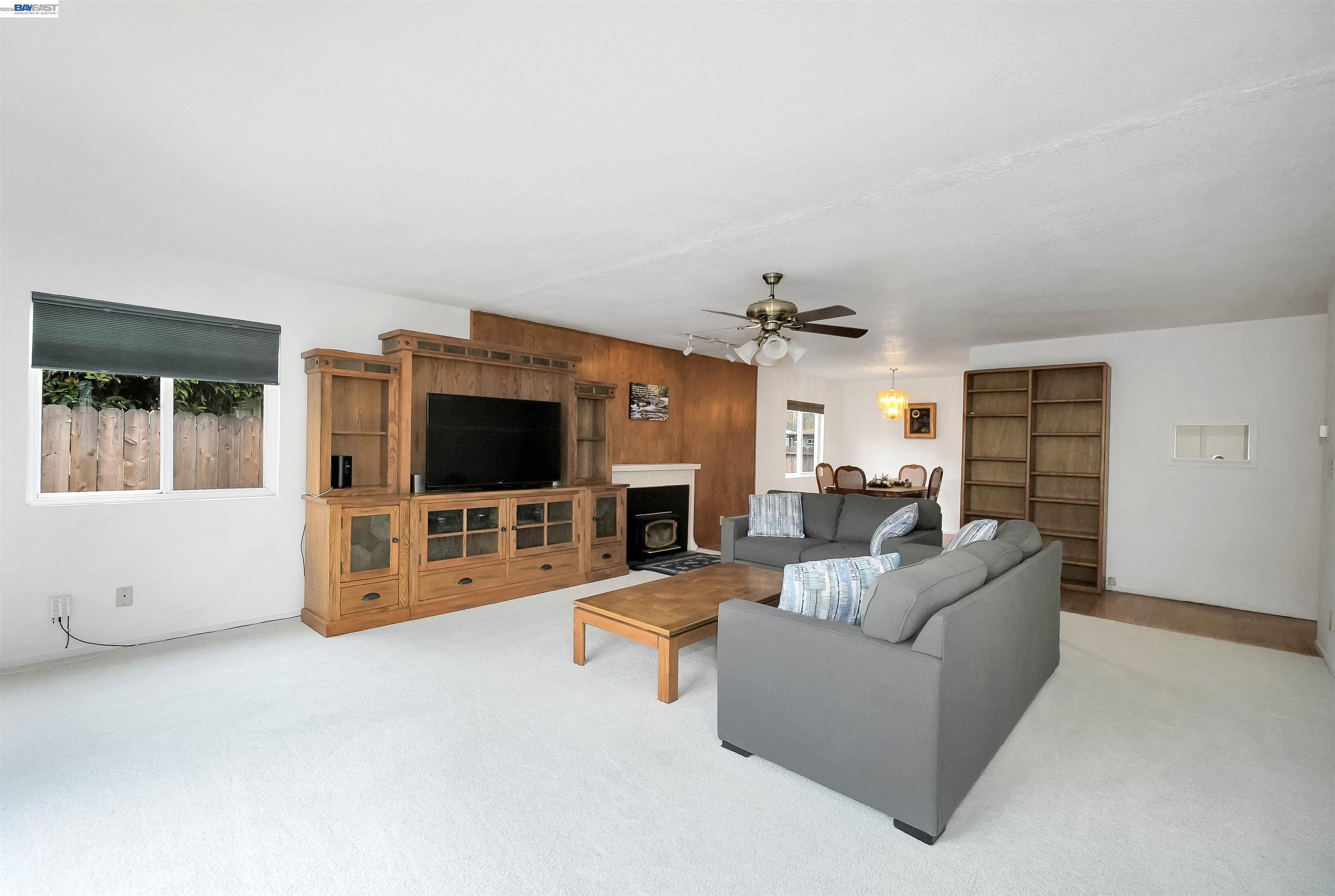 Detail Gallery Image 12 of 54 For 26257 Coleman Ave, Hayward,  CA 94544 - 3 Beds | 2 Baths