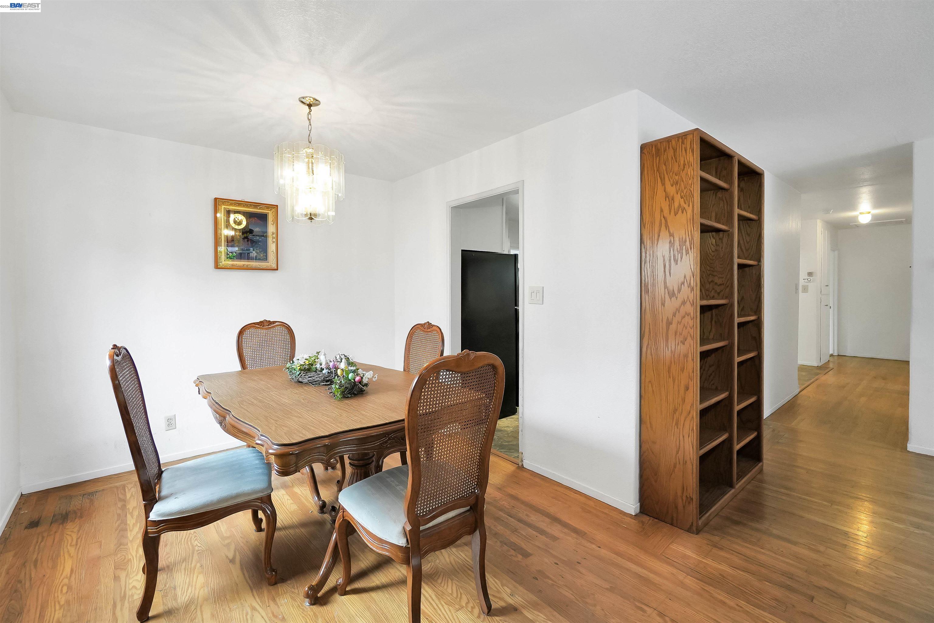 Detail Gallery Image 17 of 54 For 26257 Coleman Ave, Hayward,  CA 94544 - 3 Beds | 2 Baths