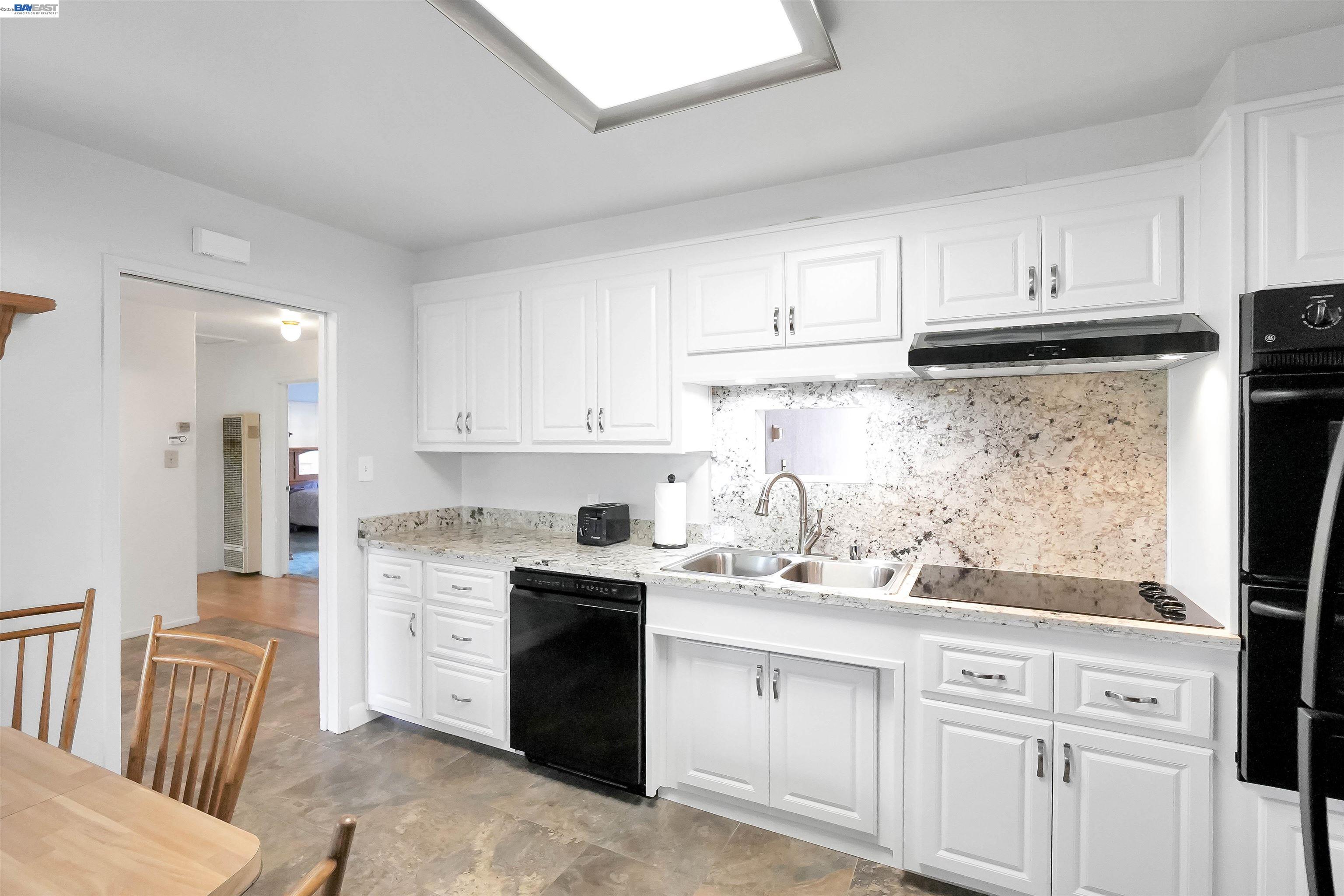 Detail Gallery Image 25 of 54 For 26257 Coleman Ave, Hayward,  CA 94544 - 3 Beds | 2 Baths