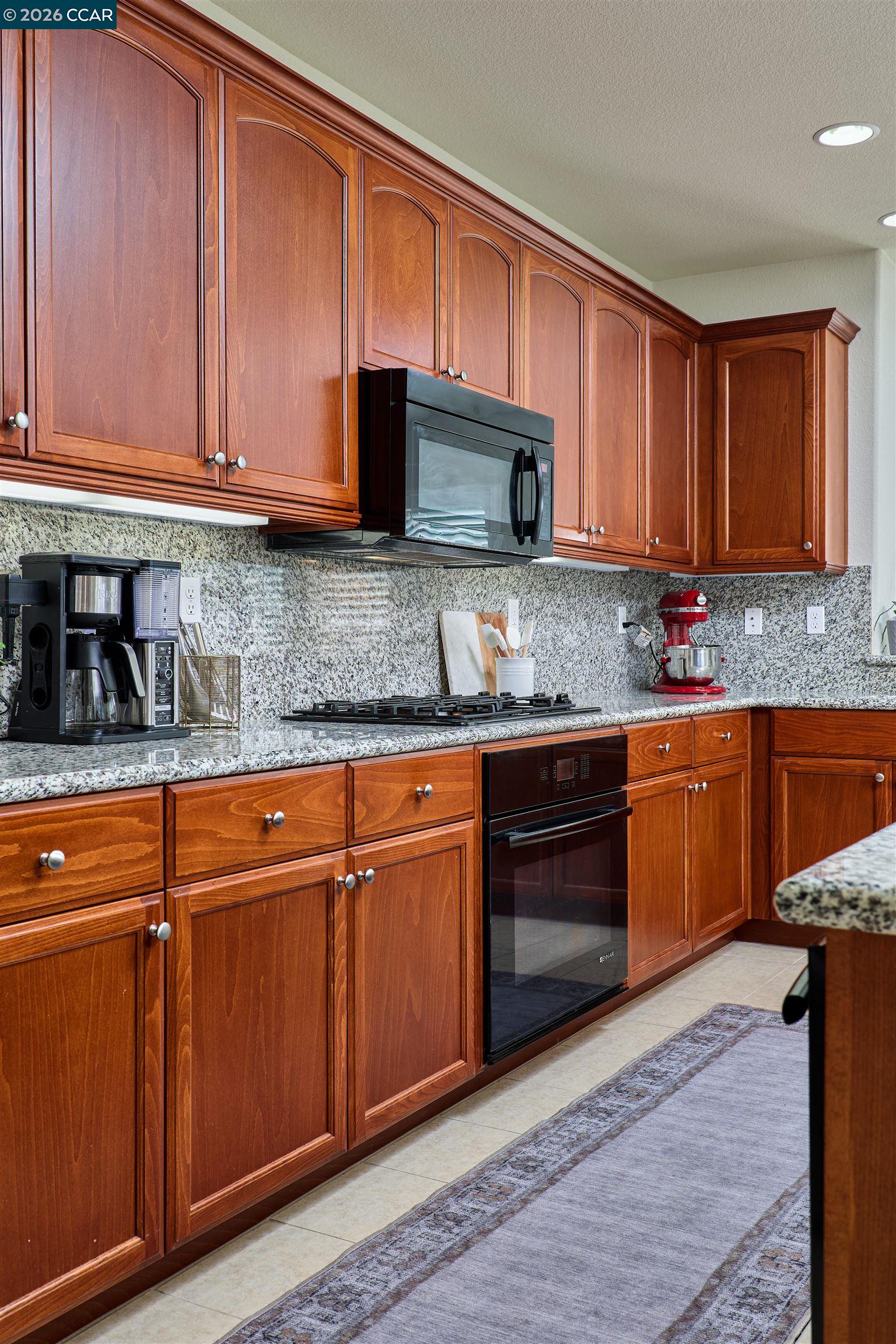 Detail Gallery Image 11 of 40 For 1556 Symphony Cir, Brentwood,  CA 94513 - 2 Beds | 2 Baths