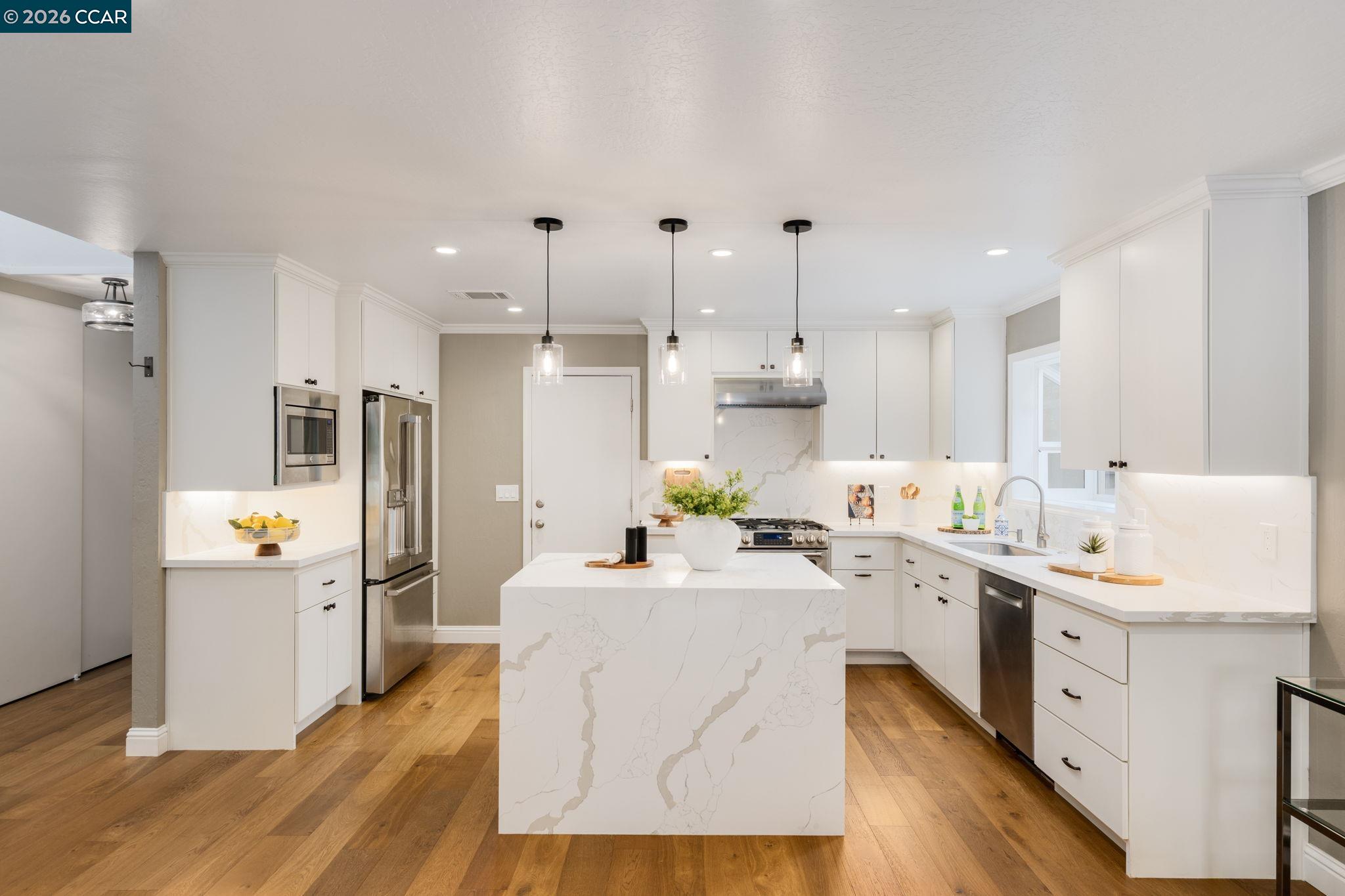 Detail Gallery Image 14 of 58 For 206 Dayton Court, San Ramon,  CA 94583 - 4 Beds | 2 Baths