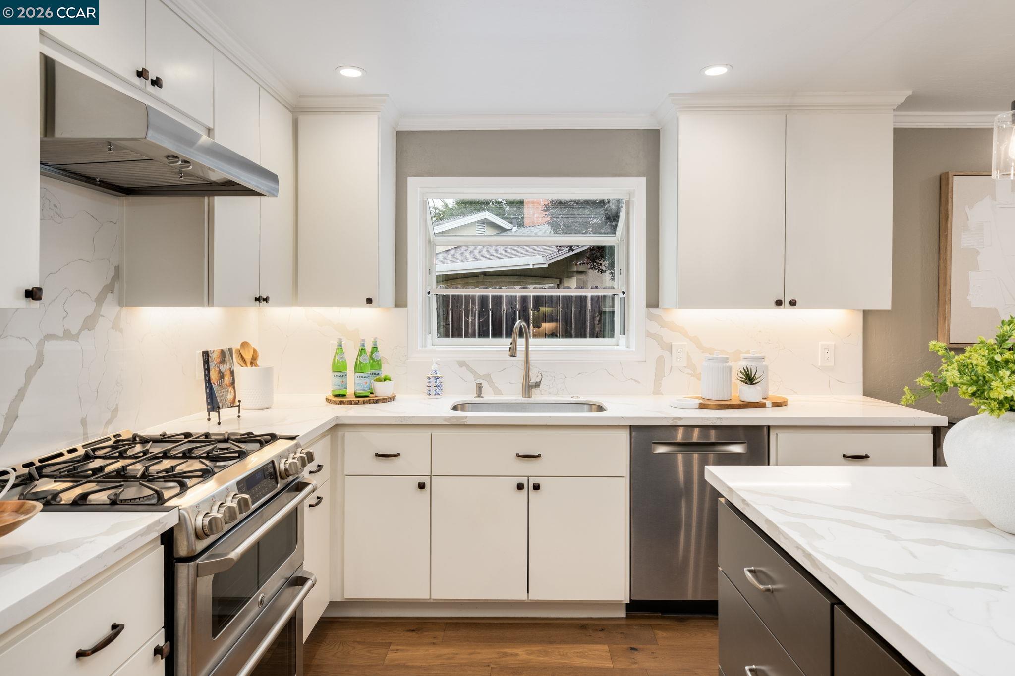 Detail Gallery Image 16 of 58 For 206 Dayton Court, San Ramon,  CA 94583 - 4 Beds | 2 Baths