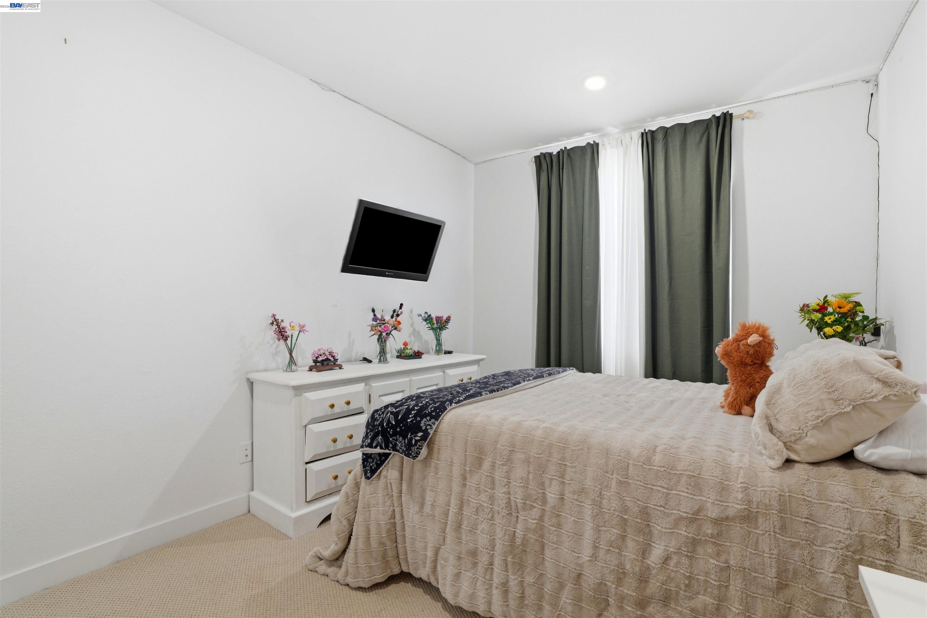 Detail Gallery Image 18 of 30 For 1785 Flaxen Ct, Manteca,  CA 95337 - 3 Beds | 2/1 Baths