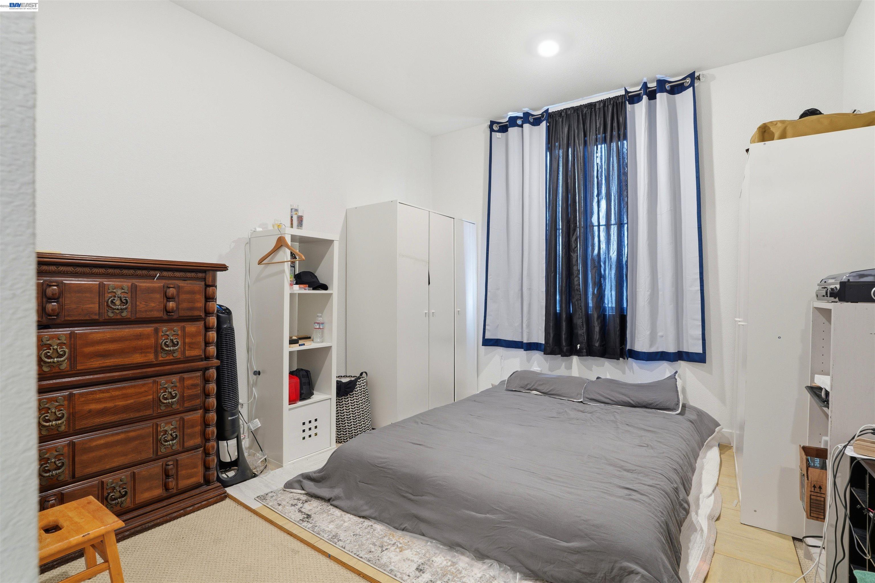 Detail Gallery Image 19 of 30 For 1785 Flaxen Ct, Manteca,  CA 95337 - 3 Beds | 2/1 Baths