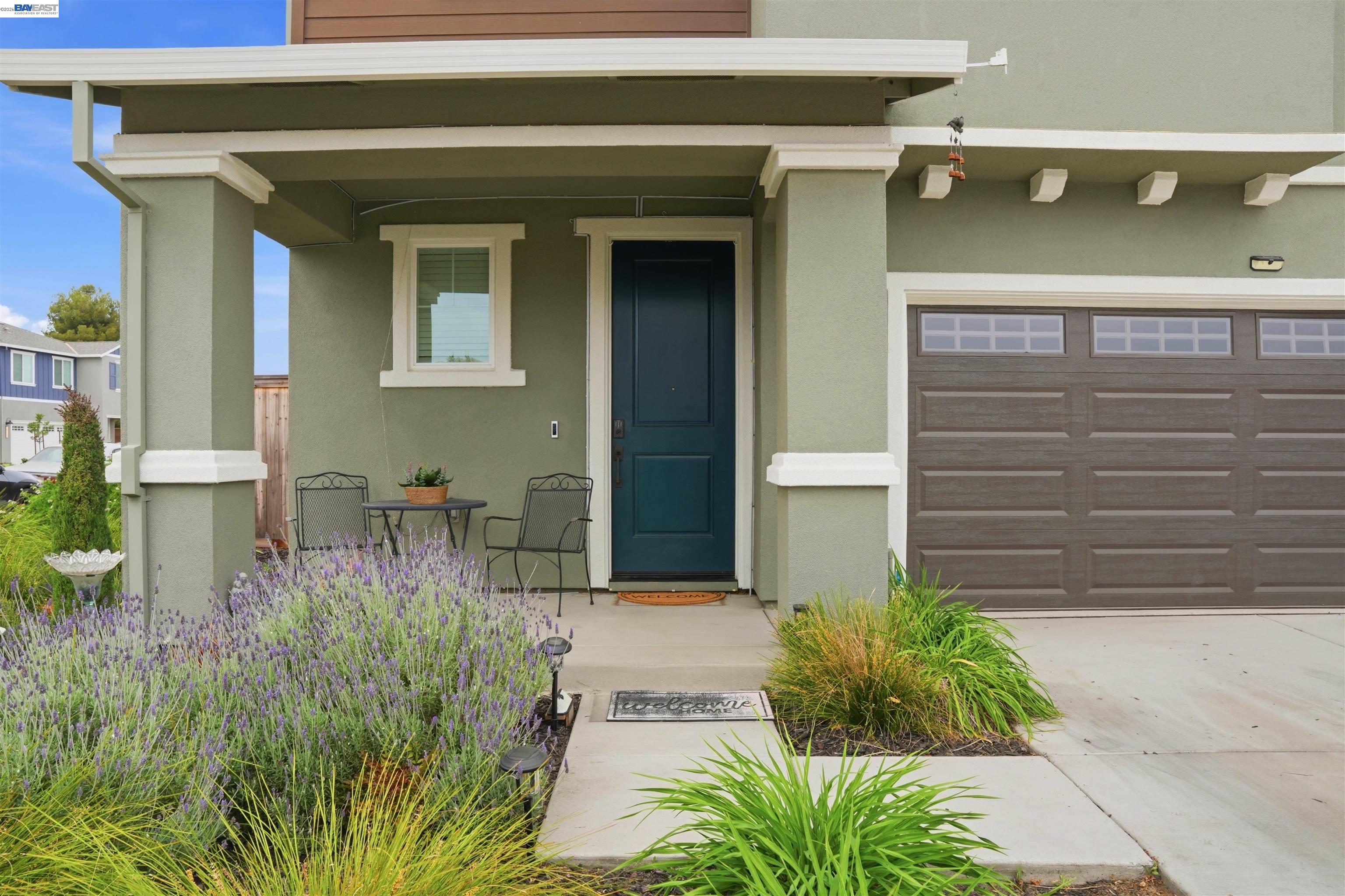 Detail Gallery Image 3 of 30 For 1785 Flaxen Ct, Manteca,  CA 95337 - 3 Beds | 2/1 Baths