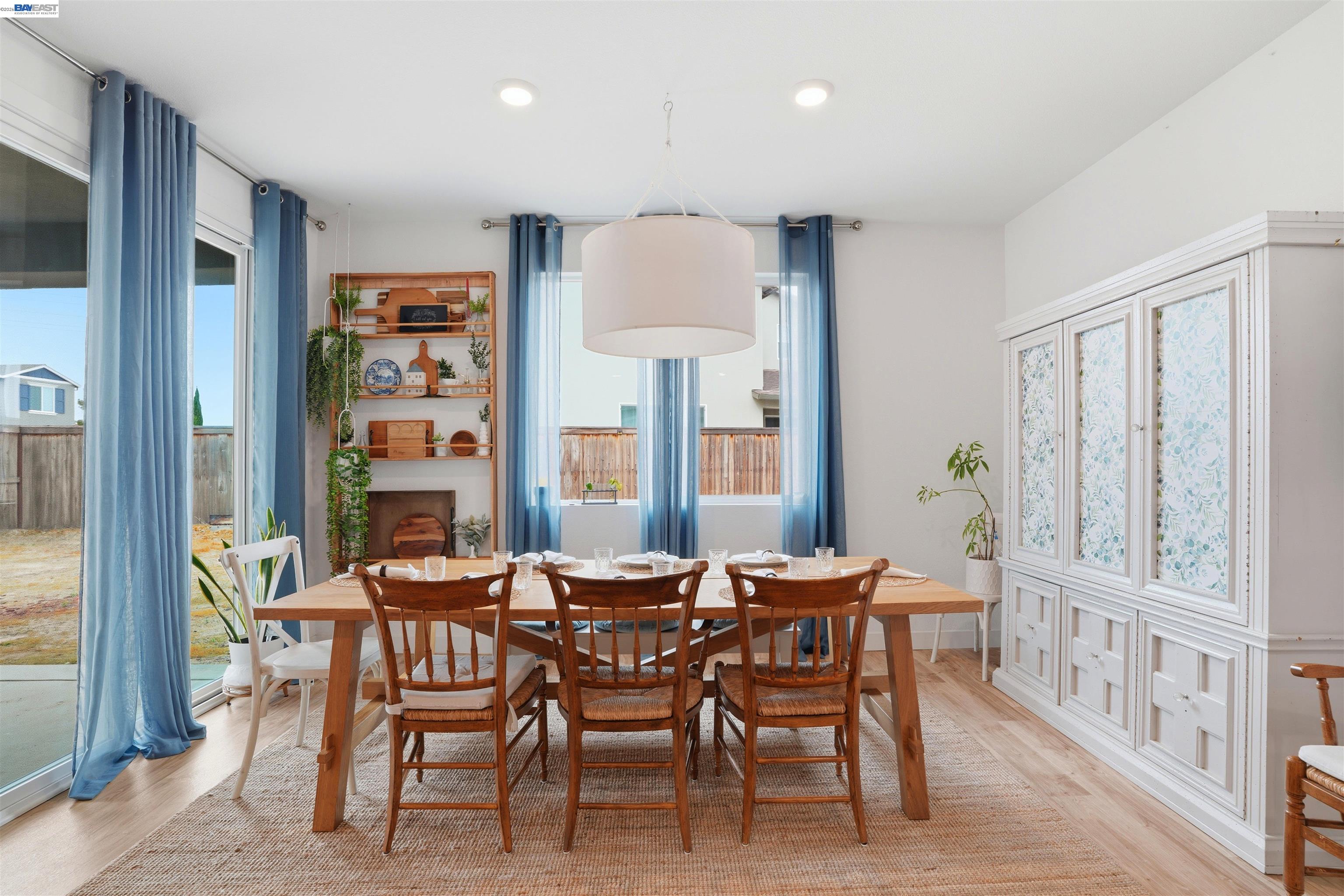 Detail Gallery Image 10 of 30 For 1785 Flaxen Ct, Manteca,  CA 95337 - 3 Beds | 2/1 Baths