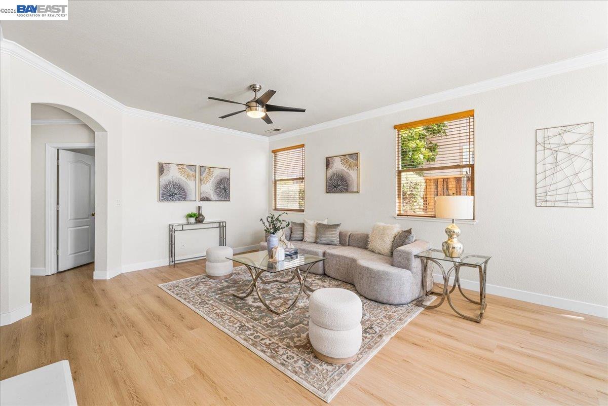 Detail Gallery Image 13 of 60 For 368 Riesling Ct, Fremont,  CA 94539 - 6 Beds | 4 Baths