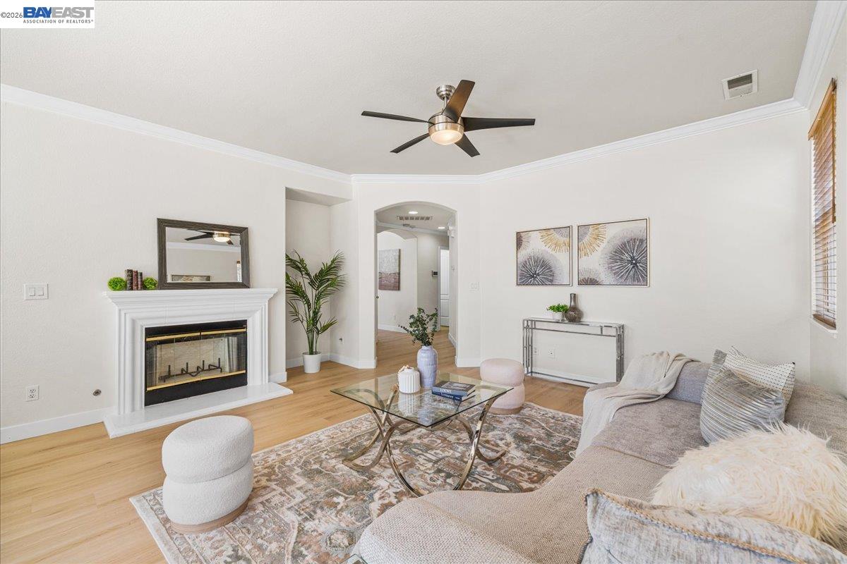 Detail Gallery Image 14 of 60 For 368 Riesling Ct, Fremont,  CA 94539 - 6 Beds | 4 Baths