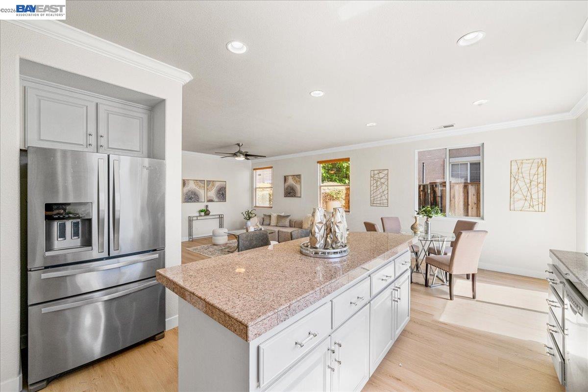 Detail Gallery Image 21 of 60 For 368 Riesling Ct, Fremont,  CA 94539 - 6 Beds | 4 Baths