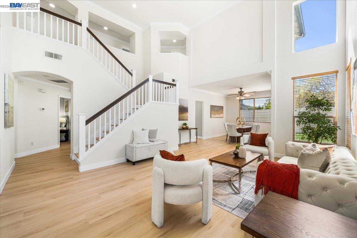 Detail Gallery Image 4 of 60 For 368 Riesling Ct, Fremont,  CA 94539 - 6 Beds | 4 Baths