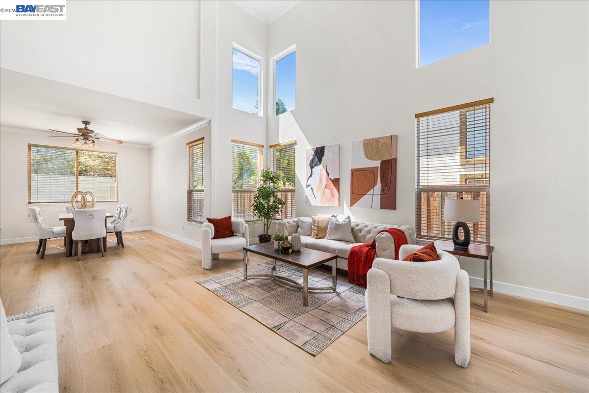 Detail Gallery Image 5 of 60 For 368 Riesling Ct, Fremont,  CA 94539 - 6 Beds | 4 Baths