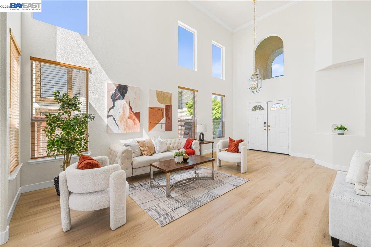 Detail Gallery Image 6 of 60 For 368 Riesling Ct, Fremont,  CA 94539 - 6 Beds | 4 Baths