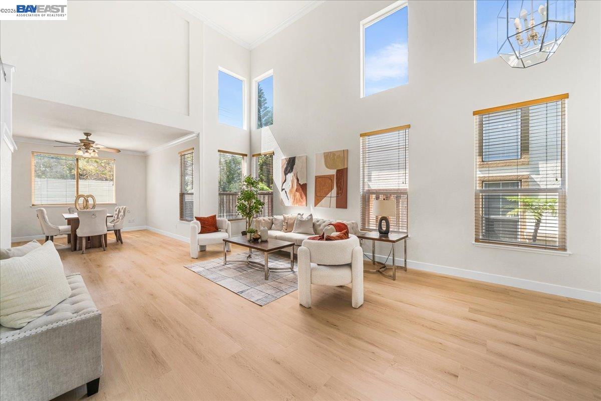 Detail Gallery Image 8 of 60 For 368 Riesling Ct, Fremont,  CA 94539 - 6 Beds | 4 Baths