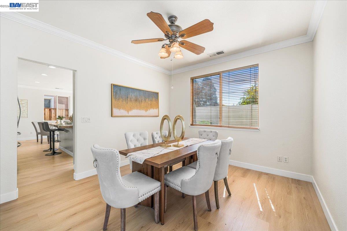 Detail Gallery Image 9 of 60 For 368 Riesling Ct, Fremont,  CA 94539 - 6 Beds | 4 Baths