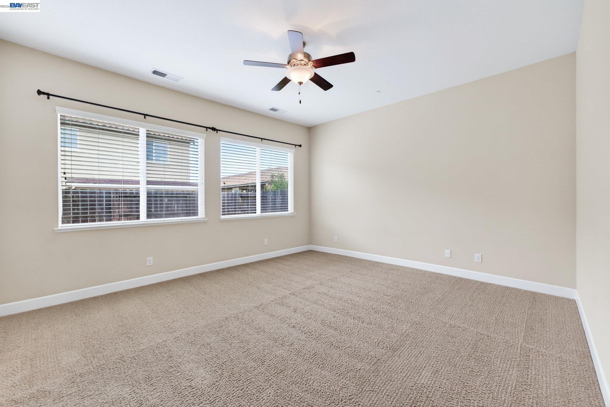 Detail Gallery Image 31 of 50 For 1973 Carogold Ln, Manteca,  CA 95337 - 4 Beds | 3/1 Baths