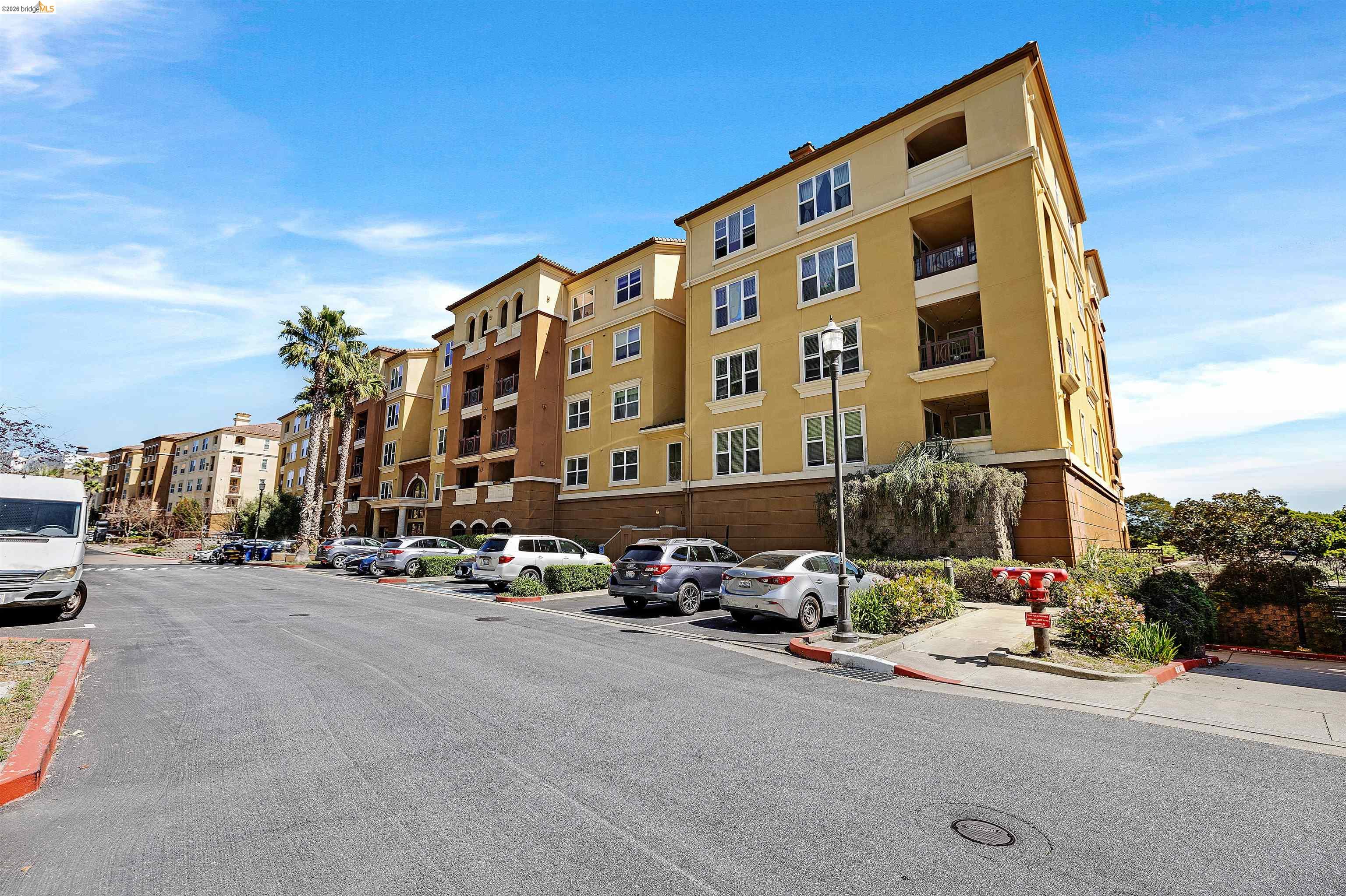 Detail Gallery Image 3 of 25 For 2220 Gellert Blvd #4303,  South San Francisco,  CA 94080 - 2 Beds | 2 Baths