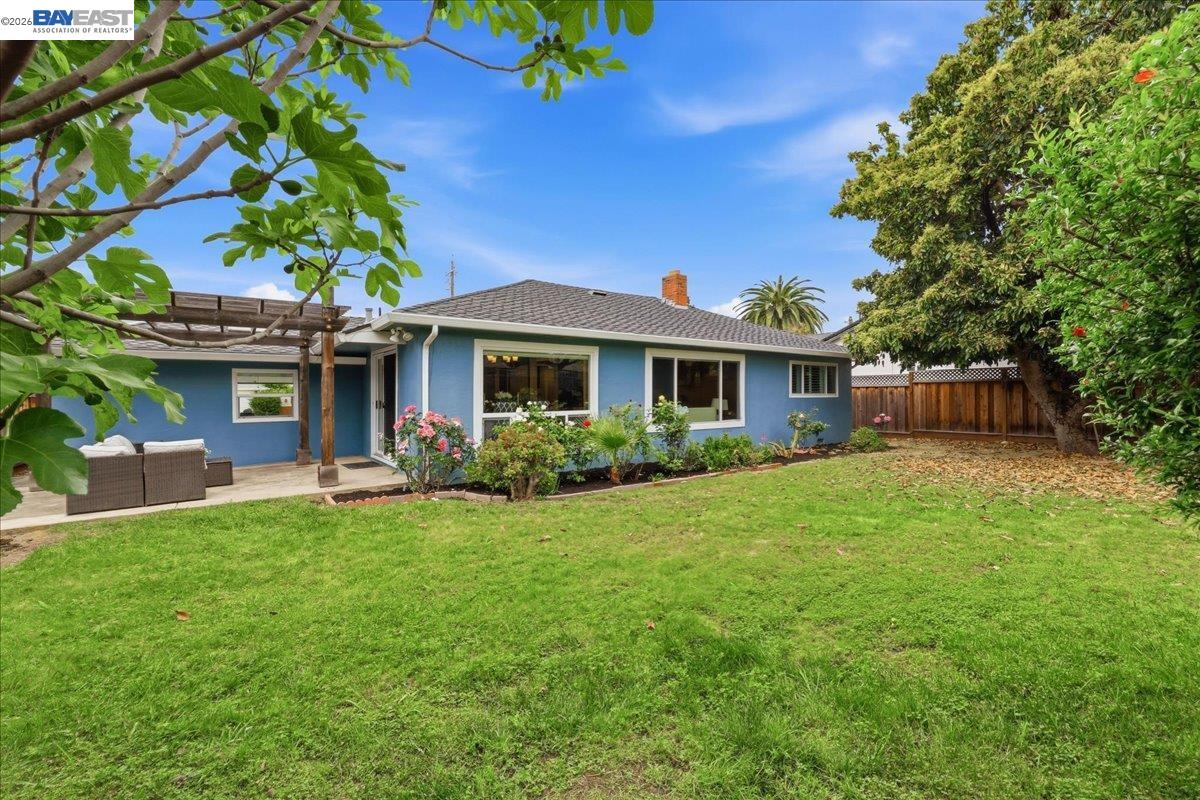 Detail Gallery Image 22 of 24 For 4374 Eggers Dr, Fremont,  CA 94536 - 3 Beds | 2 Baths