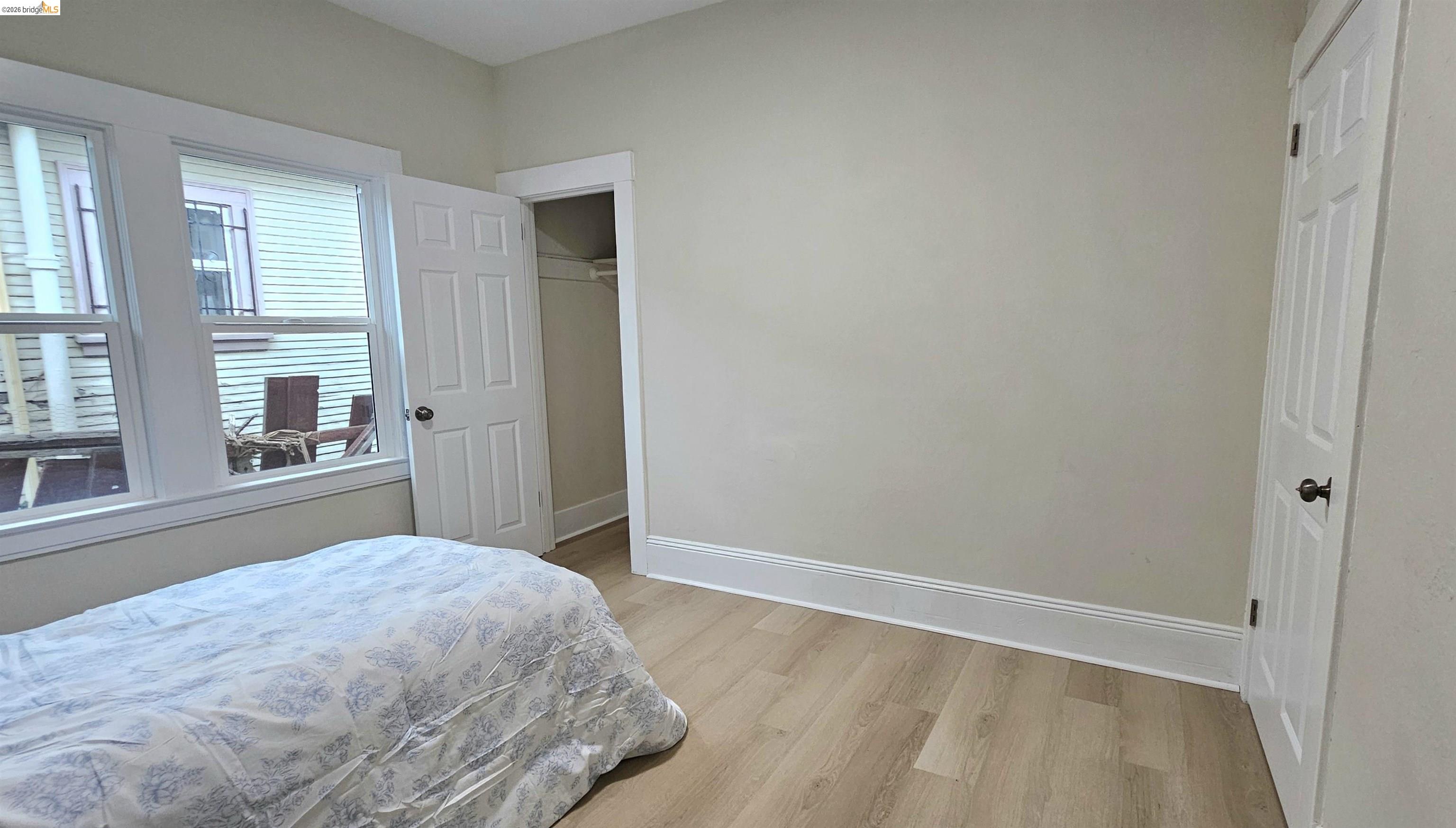 Detail Gallery Image 15 of 19 For 1720 67th Ave, Oakland,  CA 94621 - 3 Beds | 1 Baths