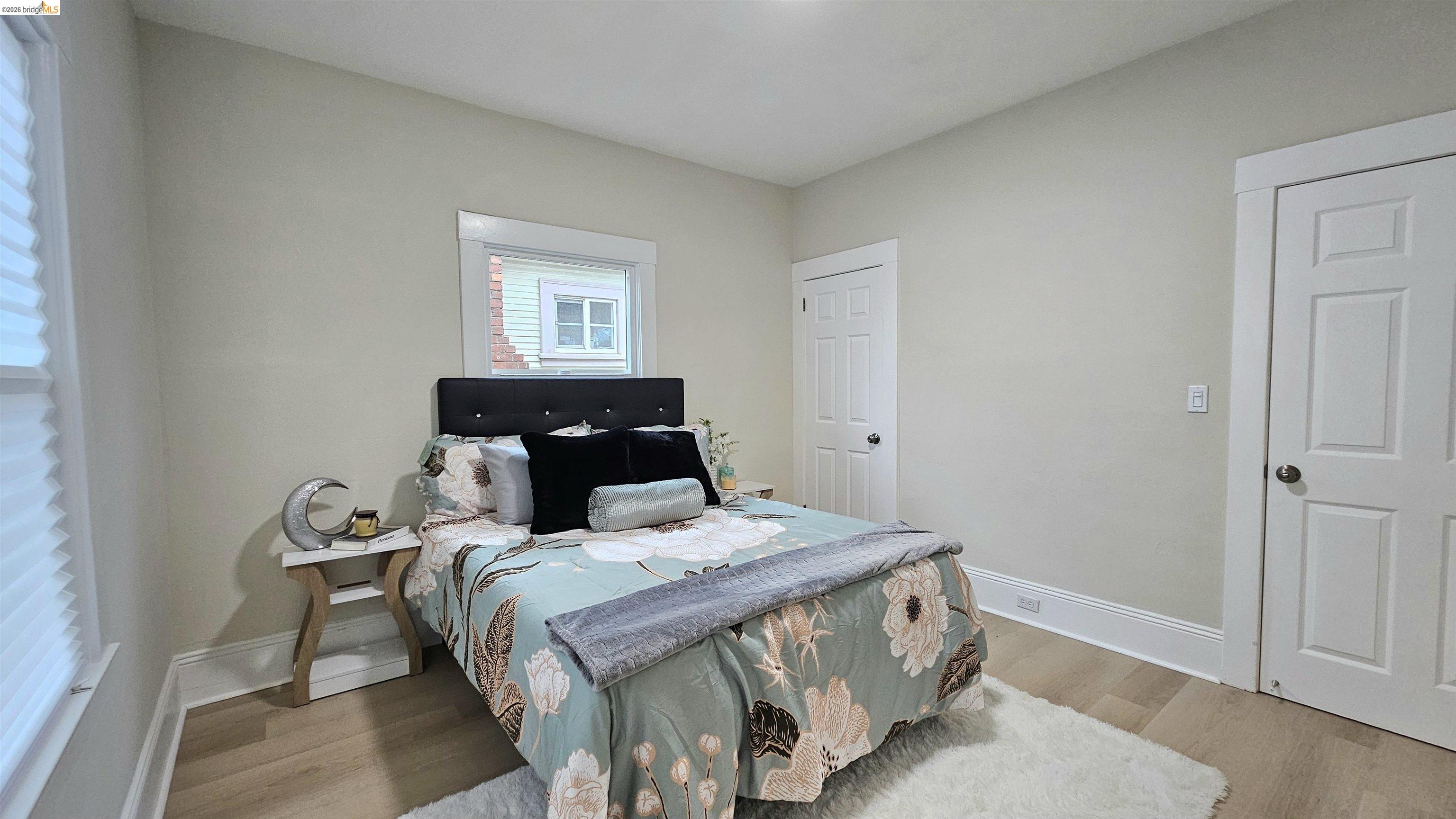 Detail Gallery Image 16 of 19 For 1720 67th Ave, Oakland,  CA 94621 - 3 Beds | 1 Baths