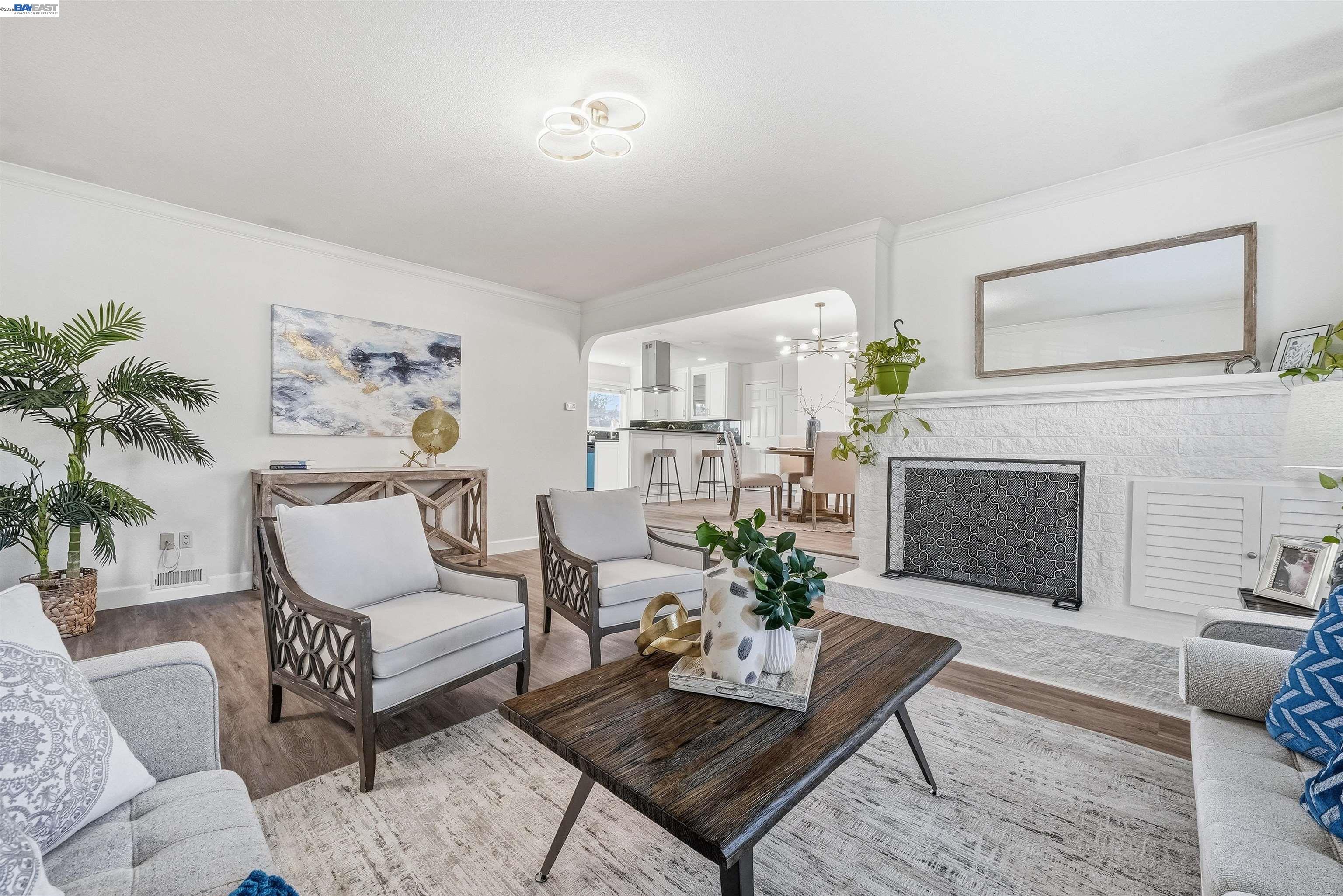 Detail Gallery Image 8 of 51 For 4022 Silver St, Pleasanton,  CA 94566 - 3 Beds | 2 Baths