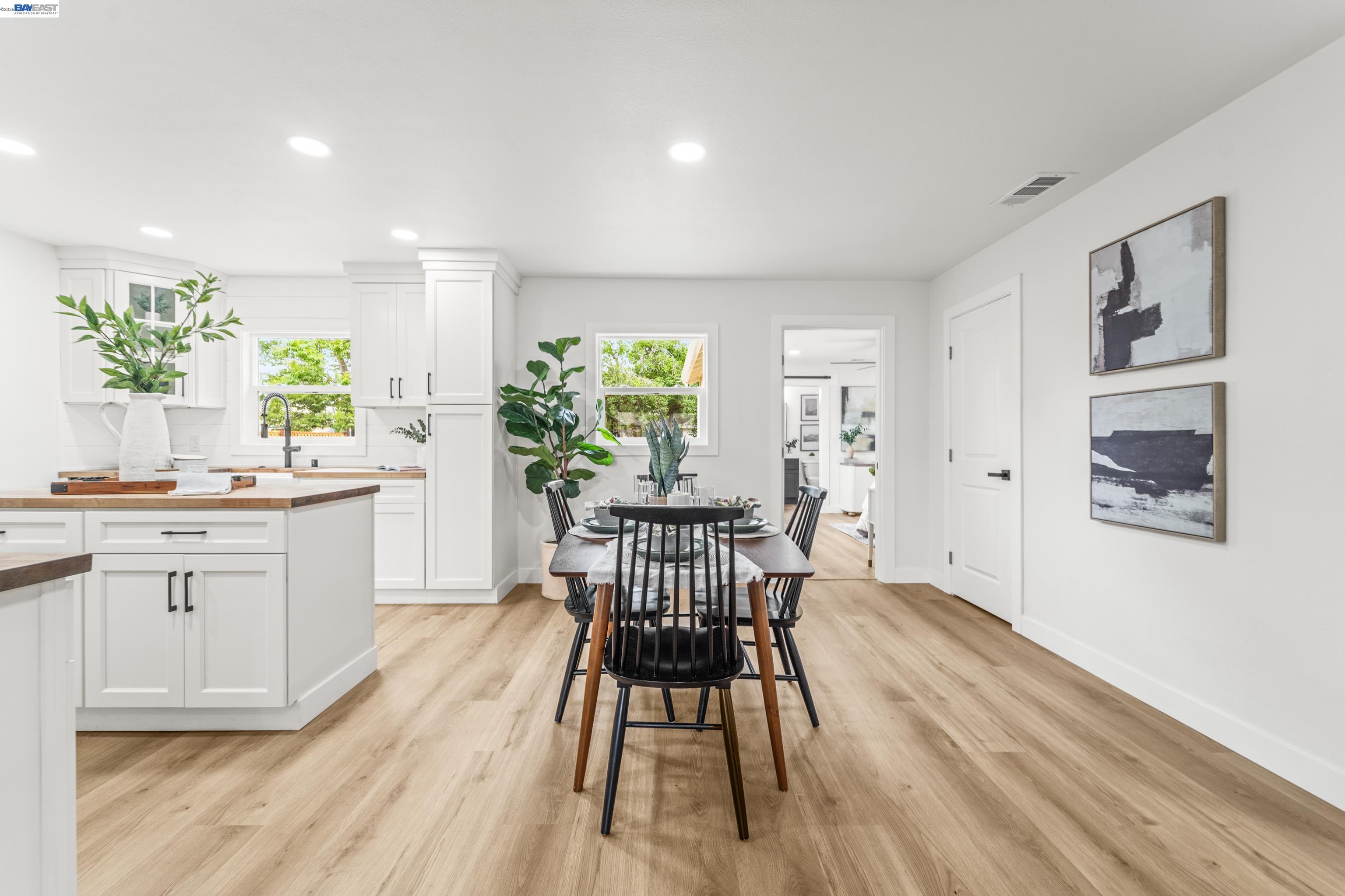 Detail Gallery Image 13 of 42 For 24 Lawrence Ave, Antioch,  CA 94509 - 2 Beds | 1 Baths