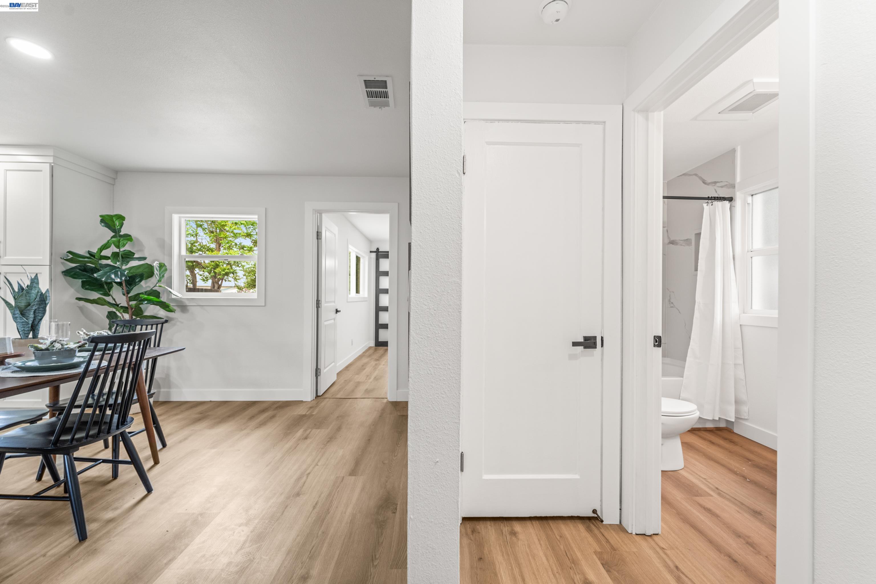 Detail Gallery Image 19 of 42 For 24 Lawrence Ave, Antioch,  CA 94509 - 2 Beds | 1 Baths