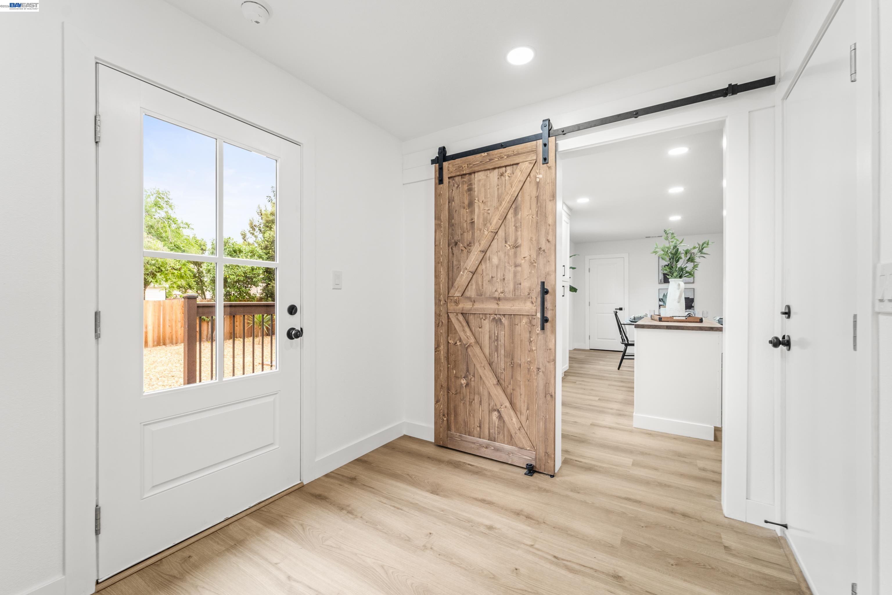 Detail Gallery Image 30 of 42 For 24 Lawrence Ave, Antioch,  CA 94509 - 2 Beds | 1 Baths