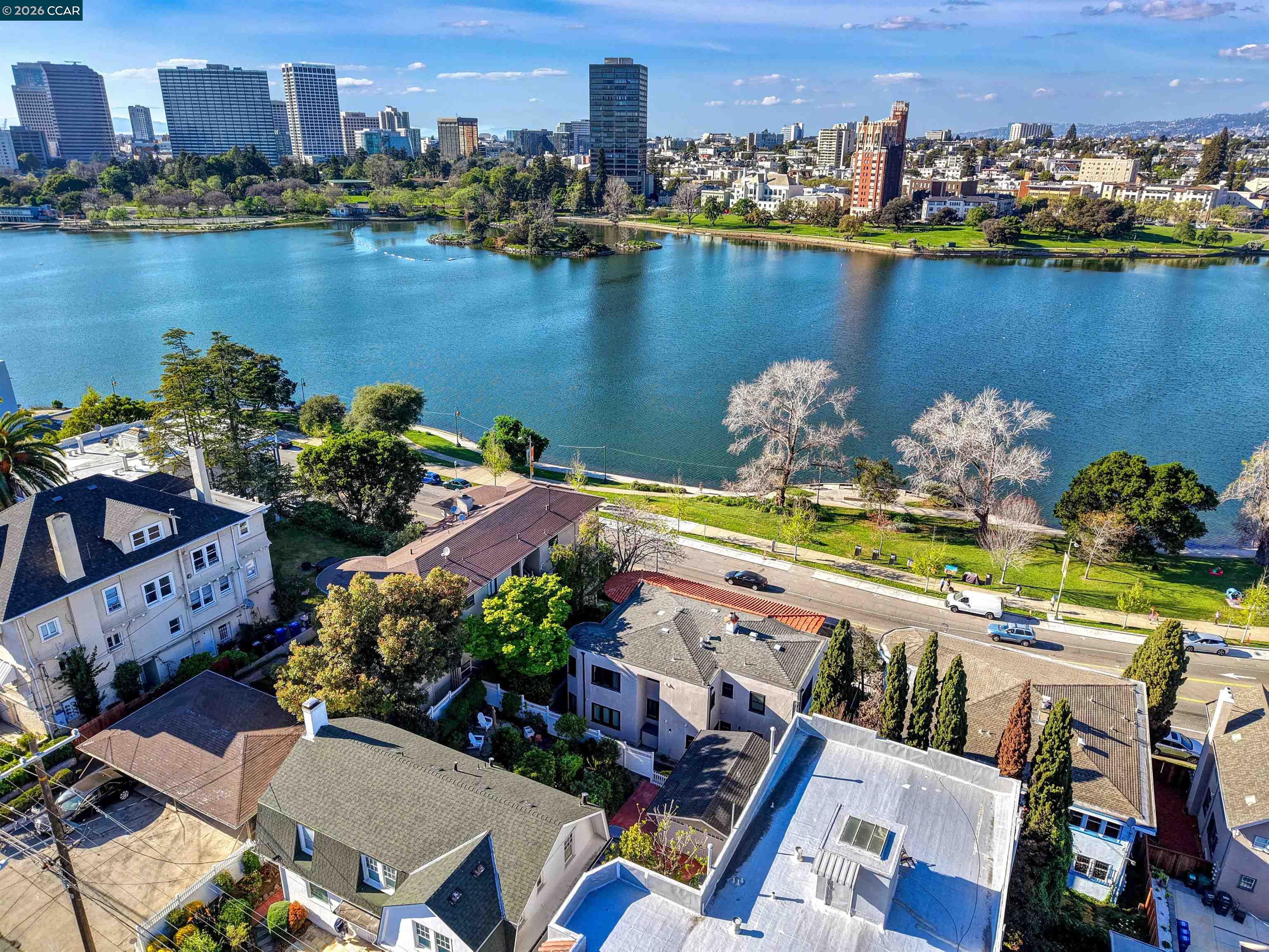 2038 Lakeshore Ave, Oakland CA 94606 — photo 59