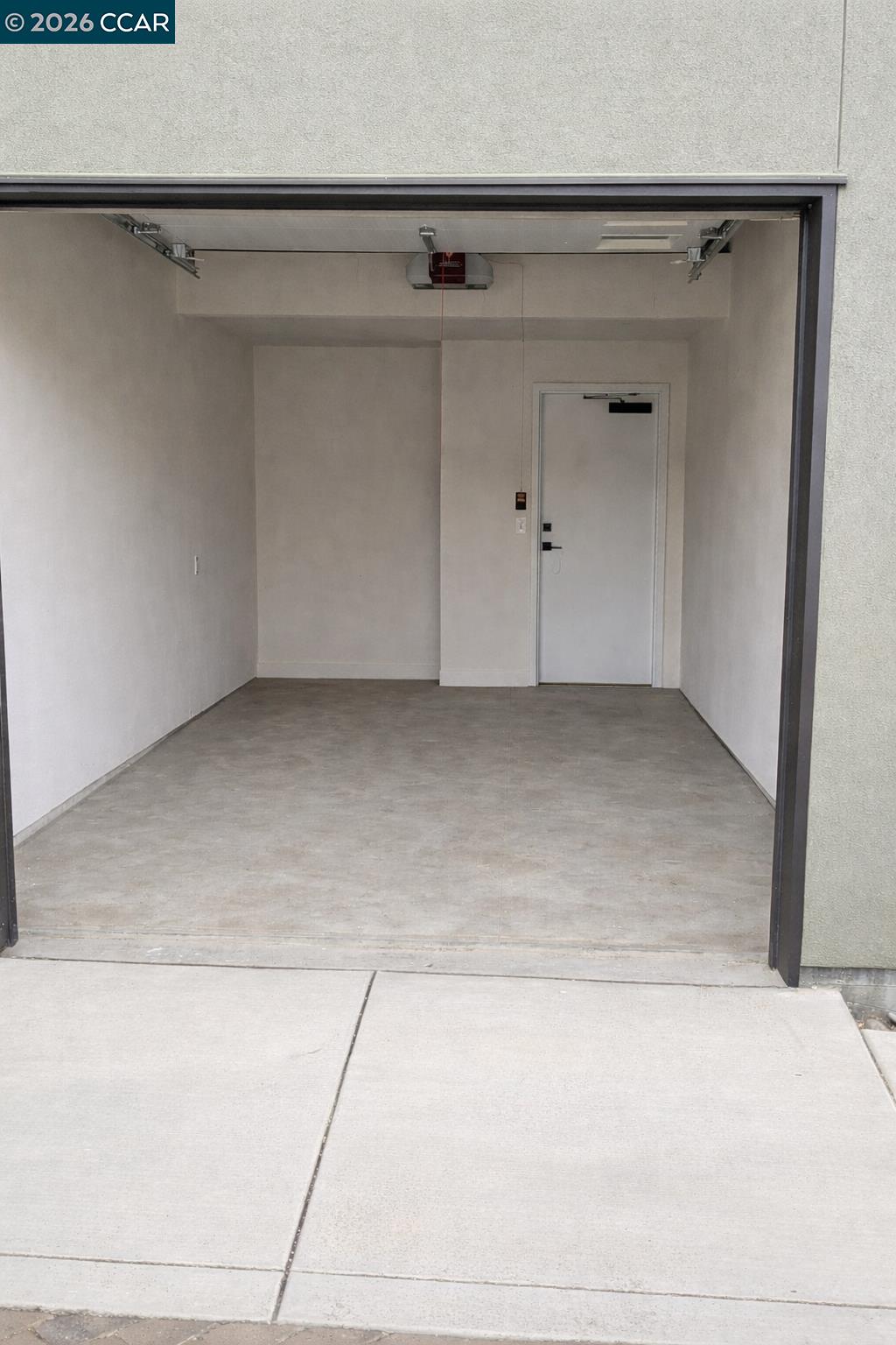 Detail Gallery Image 8 of 11 For 10300 San Pablo Ave #202,  El Cerrito,  CA 94530 - 3 Beds | 2 Baths