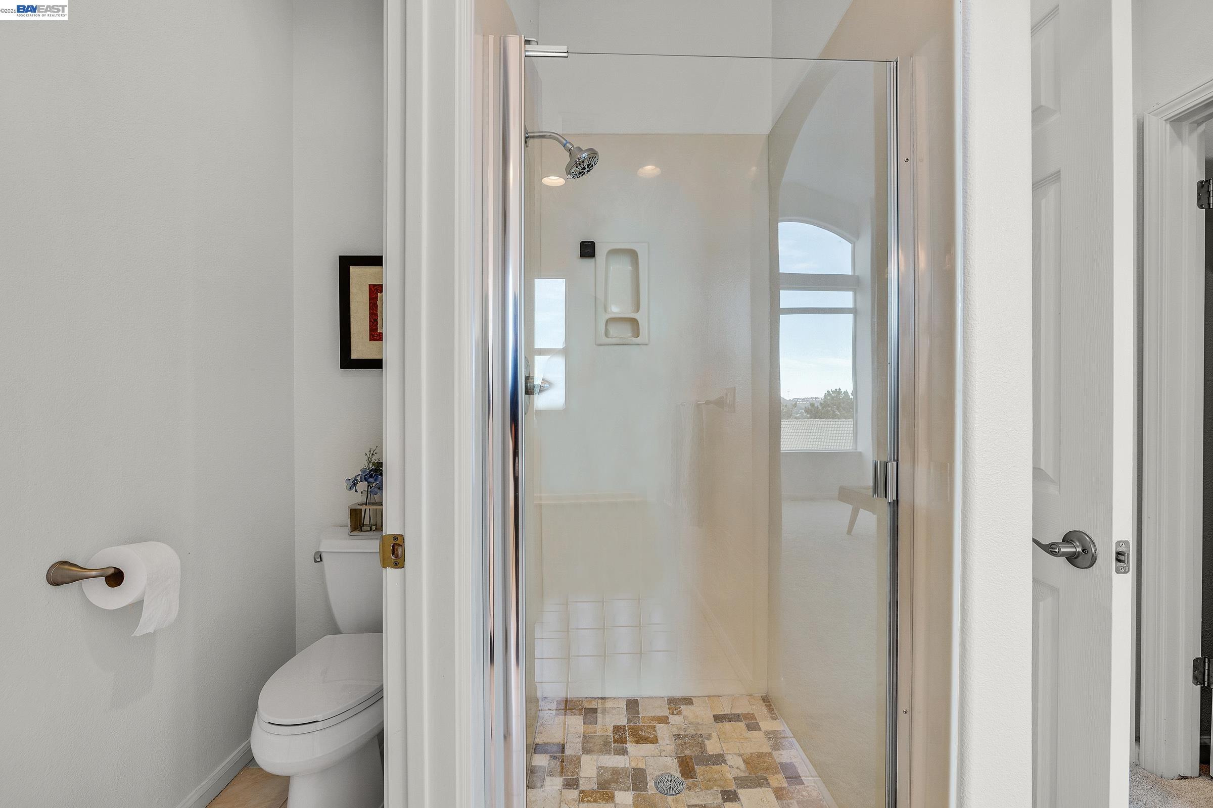 Detail Gallery Image 32 of 55 For 22 Buena Vista Rd, South San Francisco,  CA 94080 - 4 Beds | 3 Baths