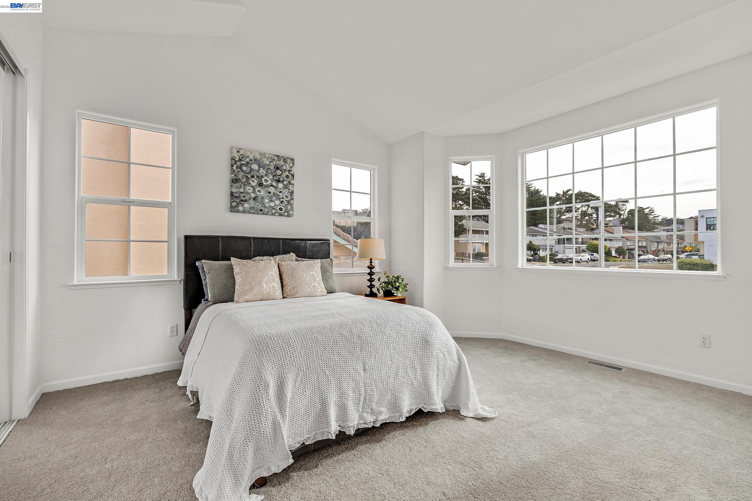 Detail Gallery Image 39 of 55 For 22 Buena Vista Rd, South San Francisco,  CA 94080 - 4 Beds | 3 Baths