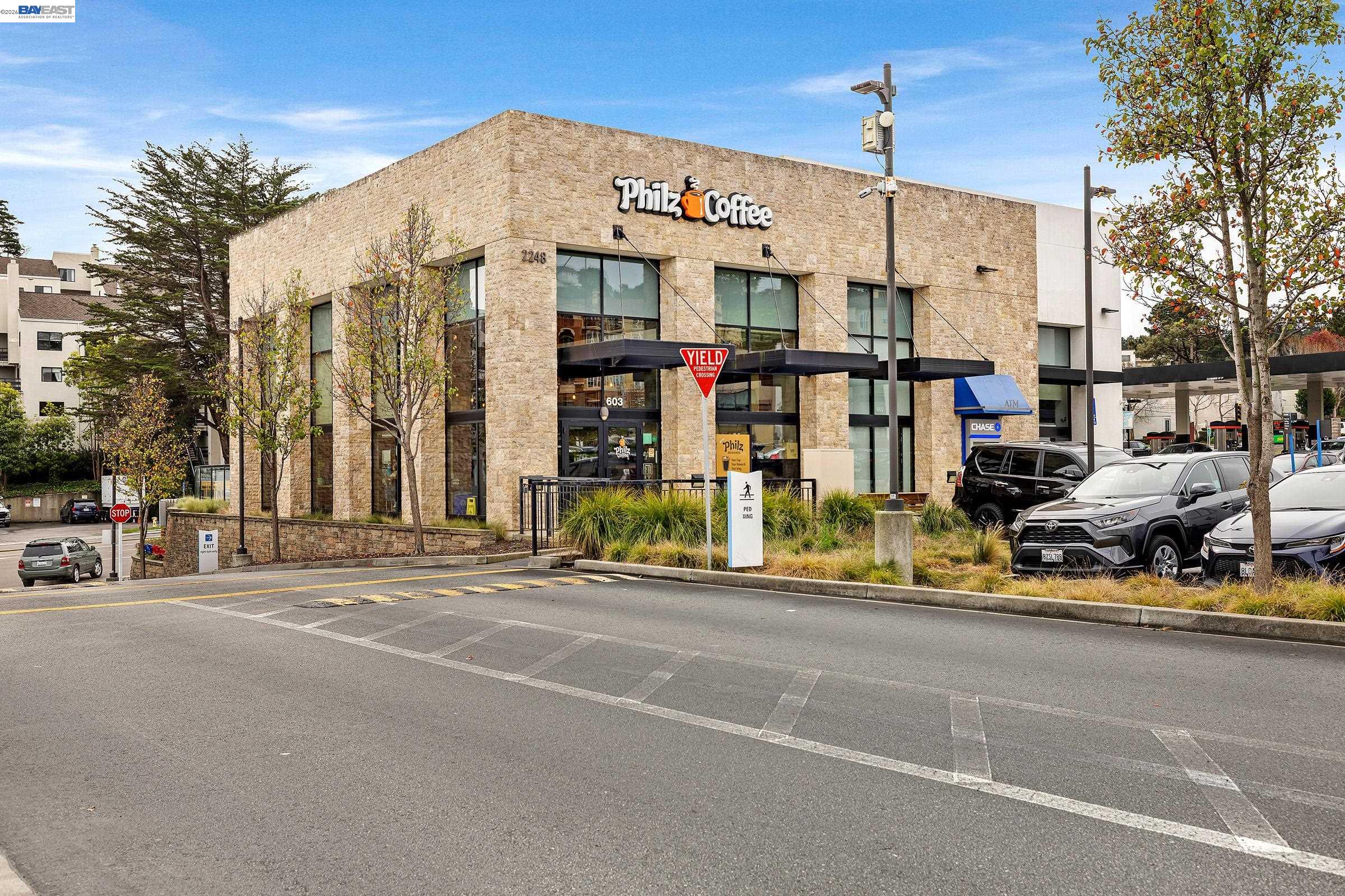 Detail Gallery Image 49 of 55 For 22 Buena Vista Rd, South San Francisco,  CA 94080 - 4 Beds | 3 Baths