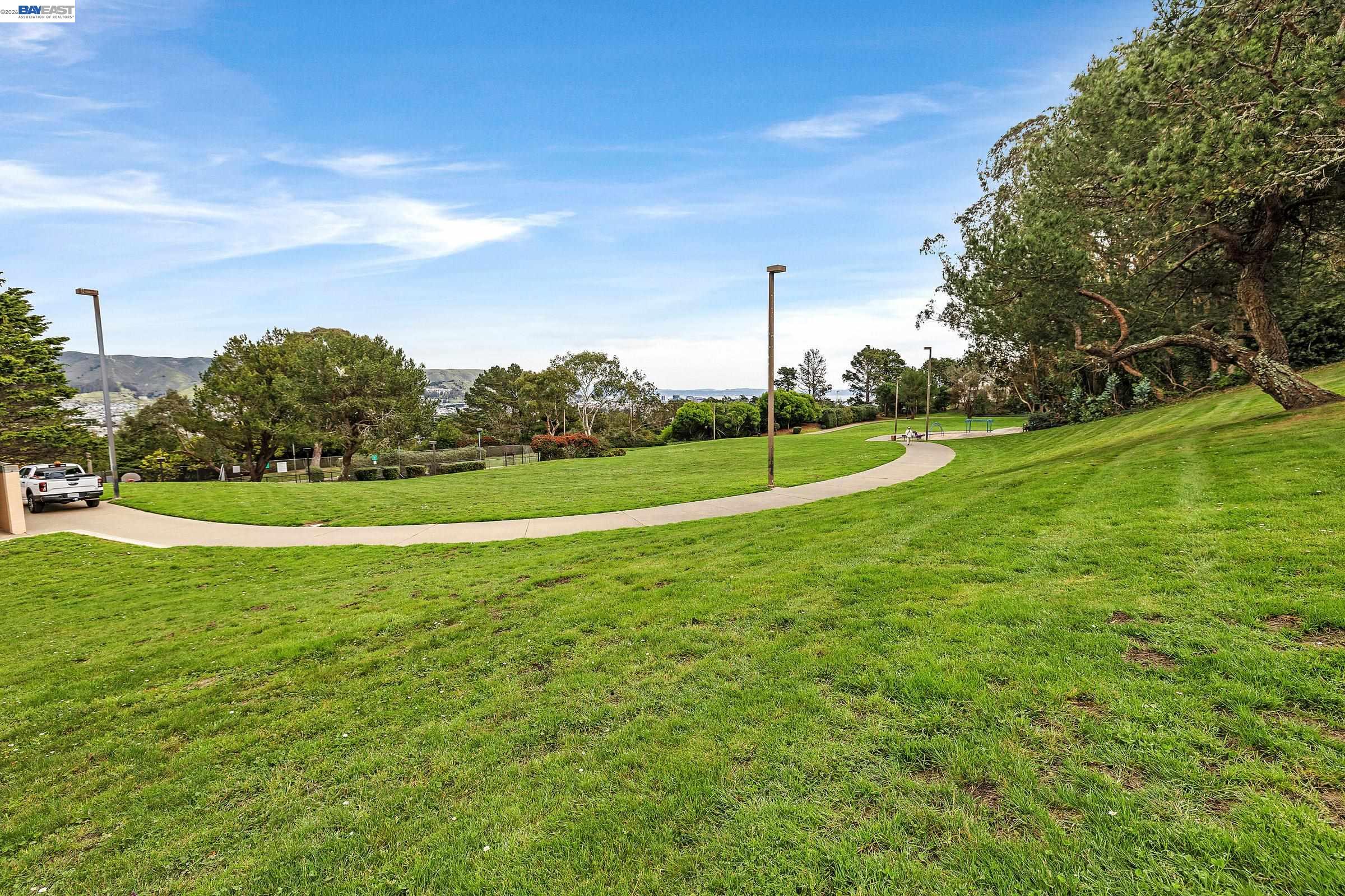 Detail Gallery Image 52 of 55 For 22 Buena Vista Rd, South San Francisco,  CA 94080 - 4 Beds | 3 Baths