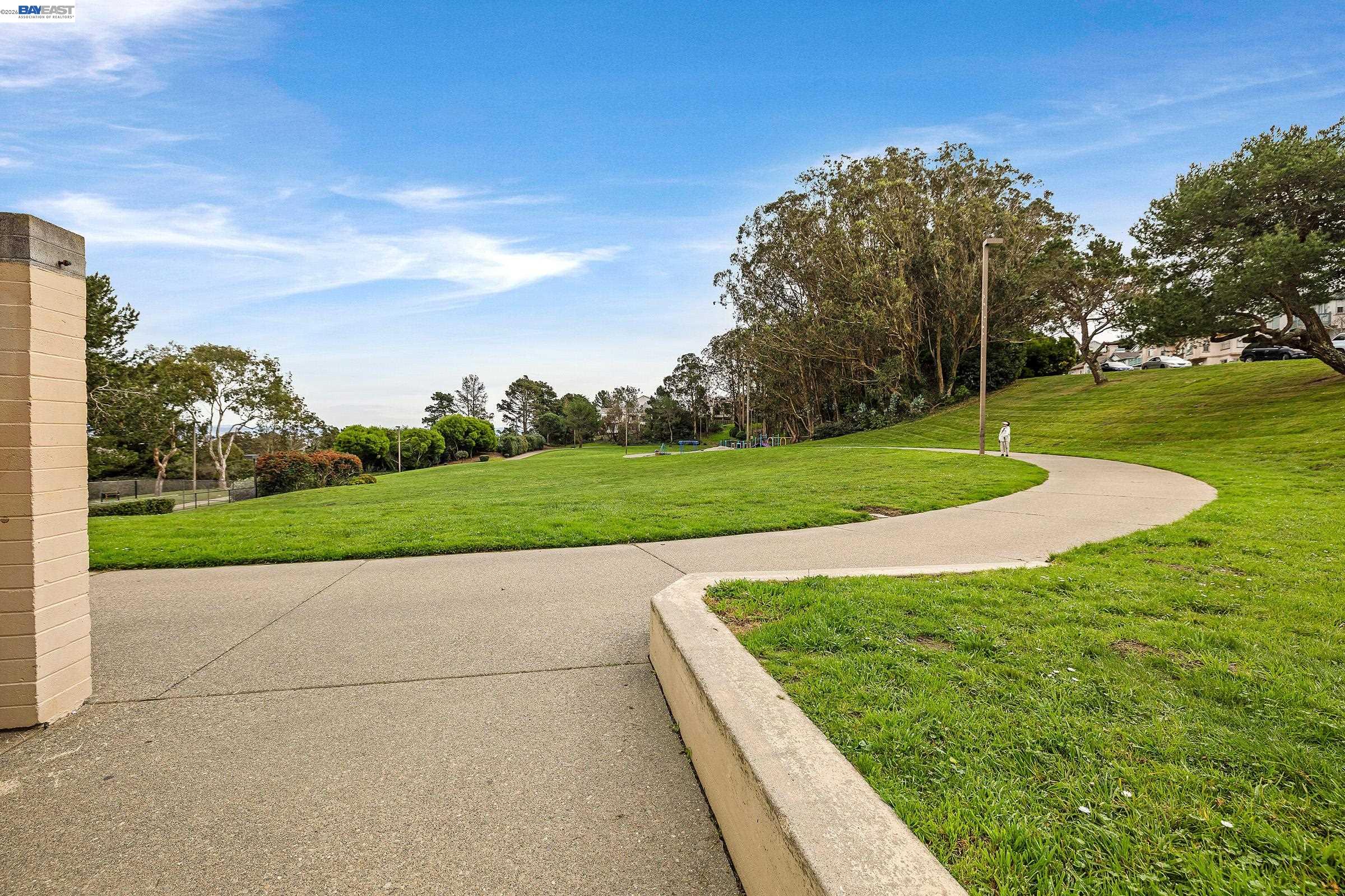 Detail Gallery Image 53 of 55 For 22 Buena Vista Rd, South San Francisco,  CA 94080 - 4 Beds | 3 Baths